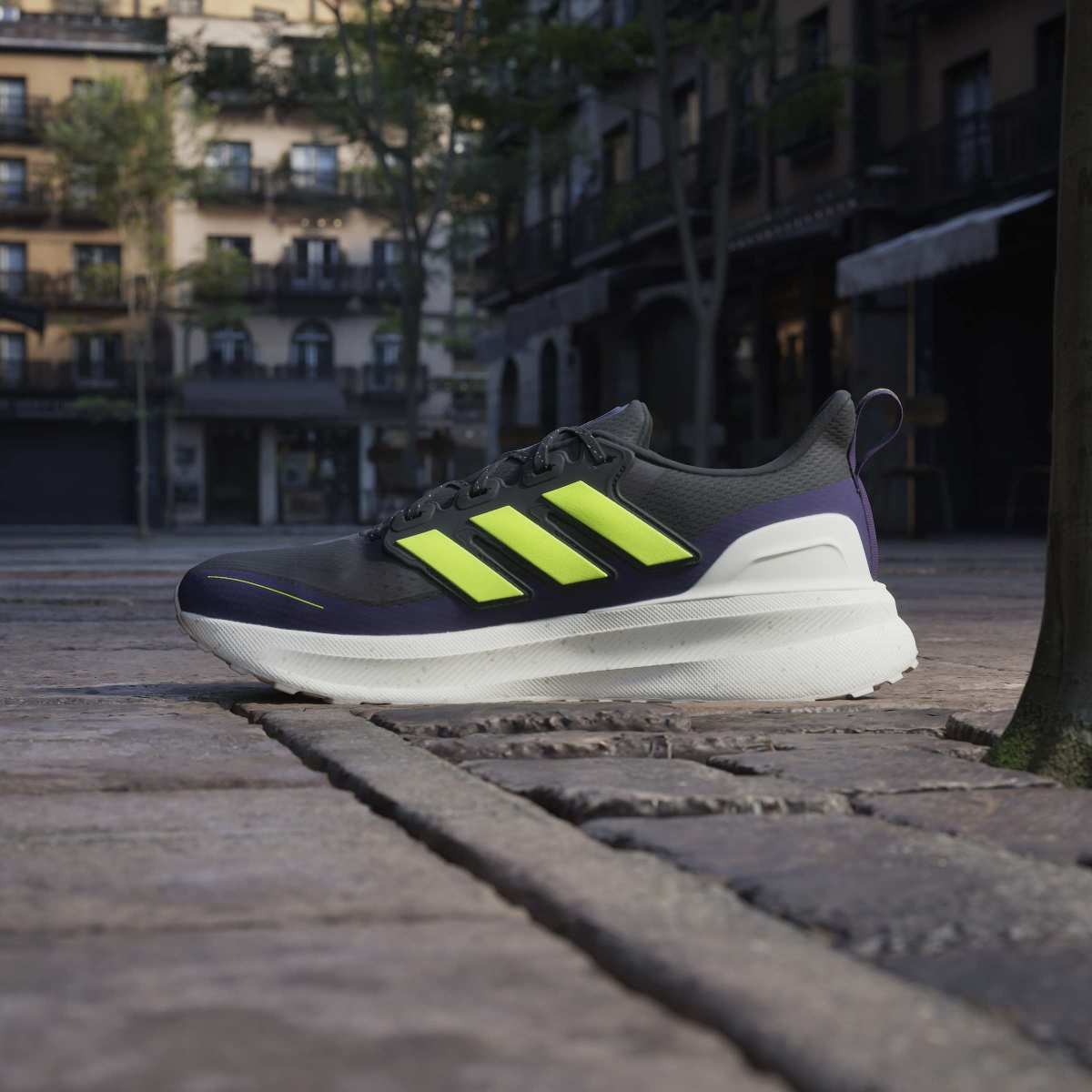 Sapatilhas de Running de Homem Ultrarun 5 TR Running Preto-18