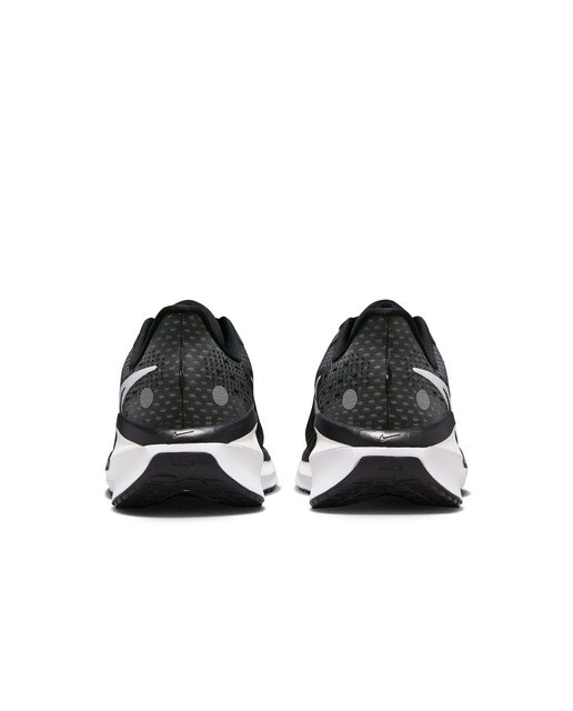 Sapatilhas de Running de Homem Vomero 17 Preto-5