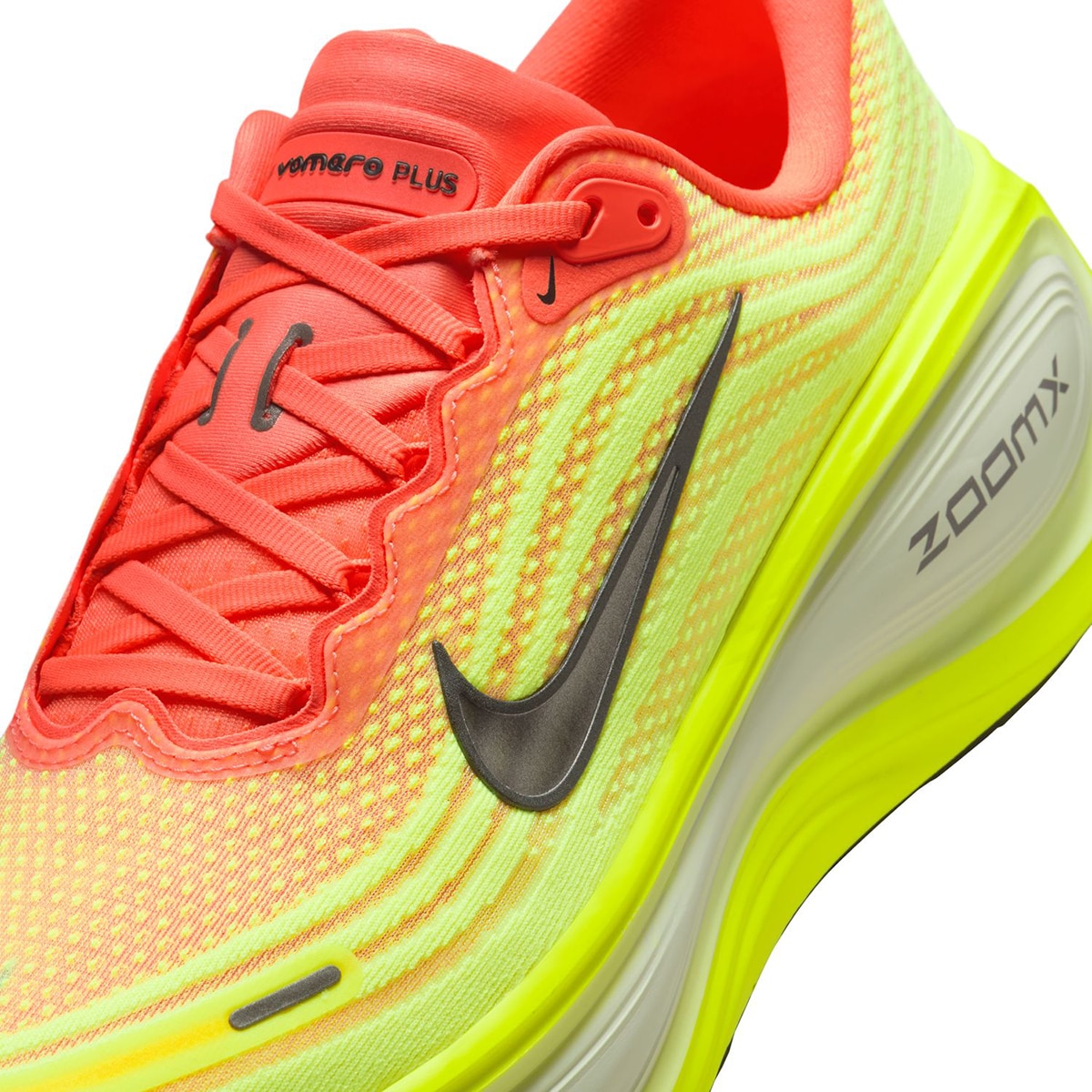 Sapatilhas de Running de Homem Vomero Plus Laranja-8