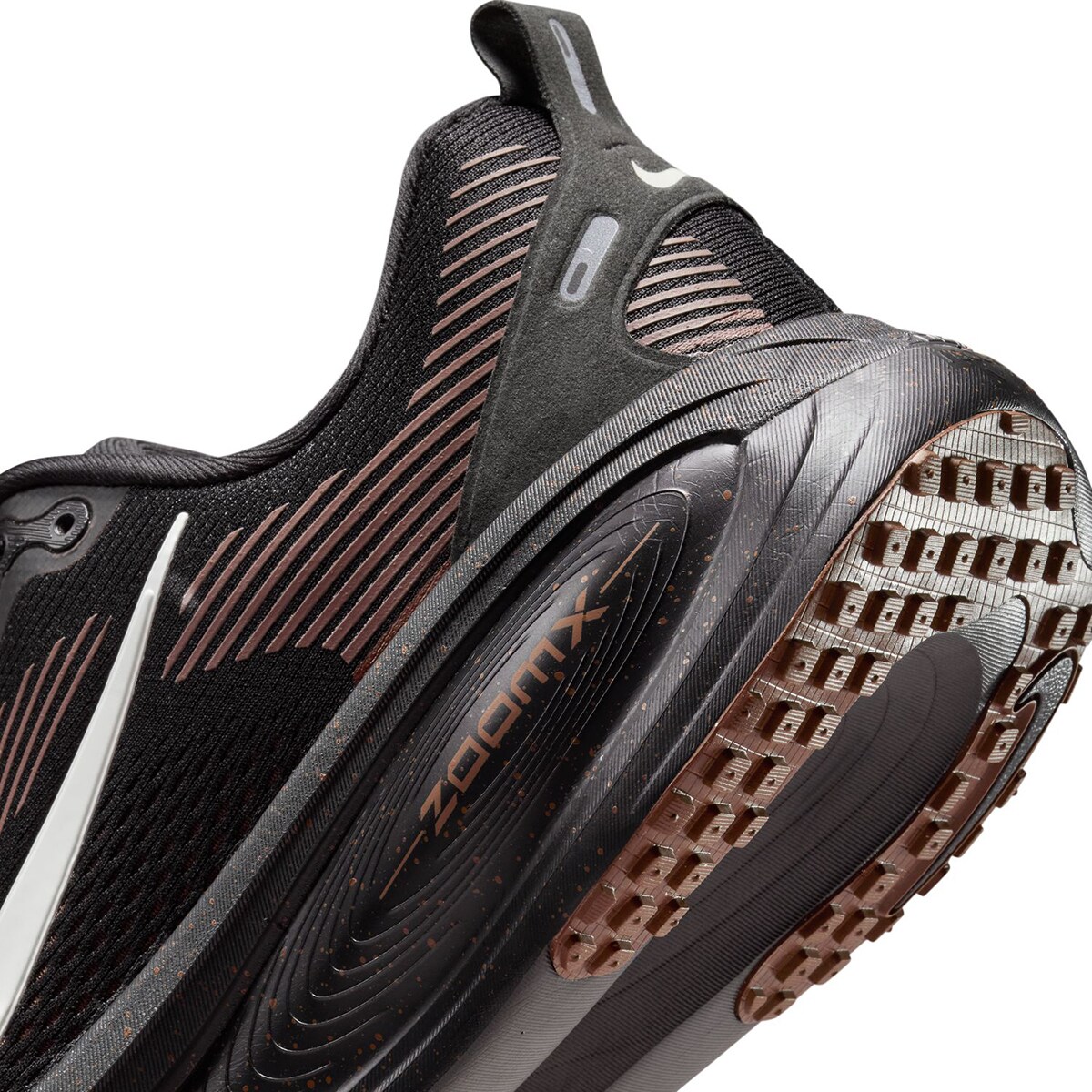 Sapatilhas de Running de Homem Vomero 18 Preto-7