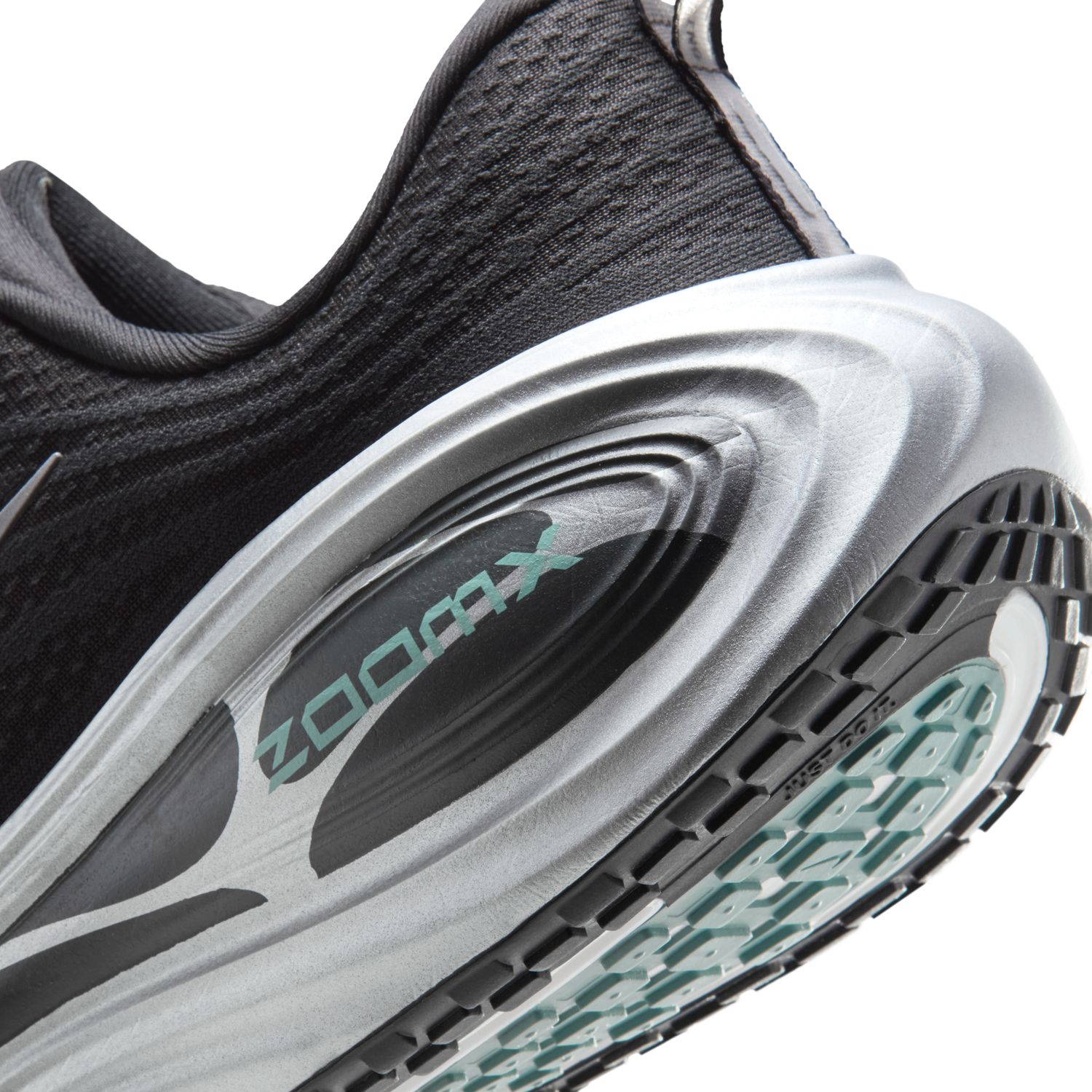 Sapatilhas de Running de Homem Vomero Plus Preto-10