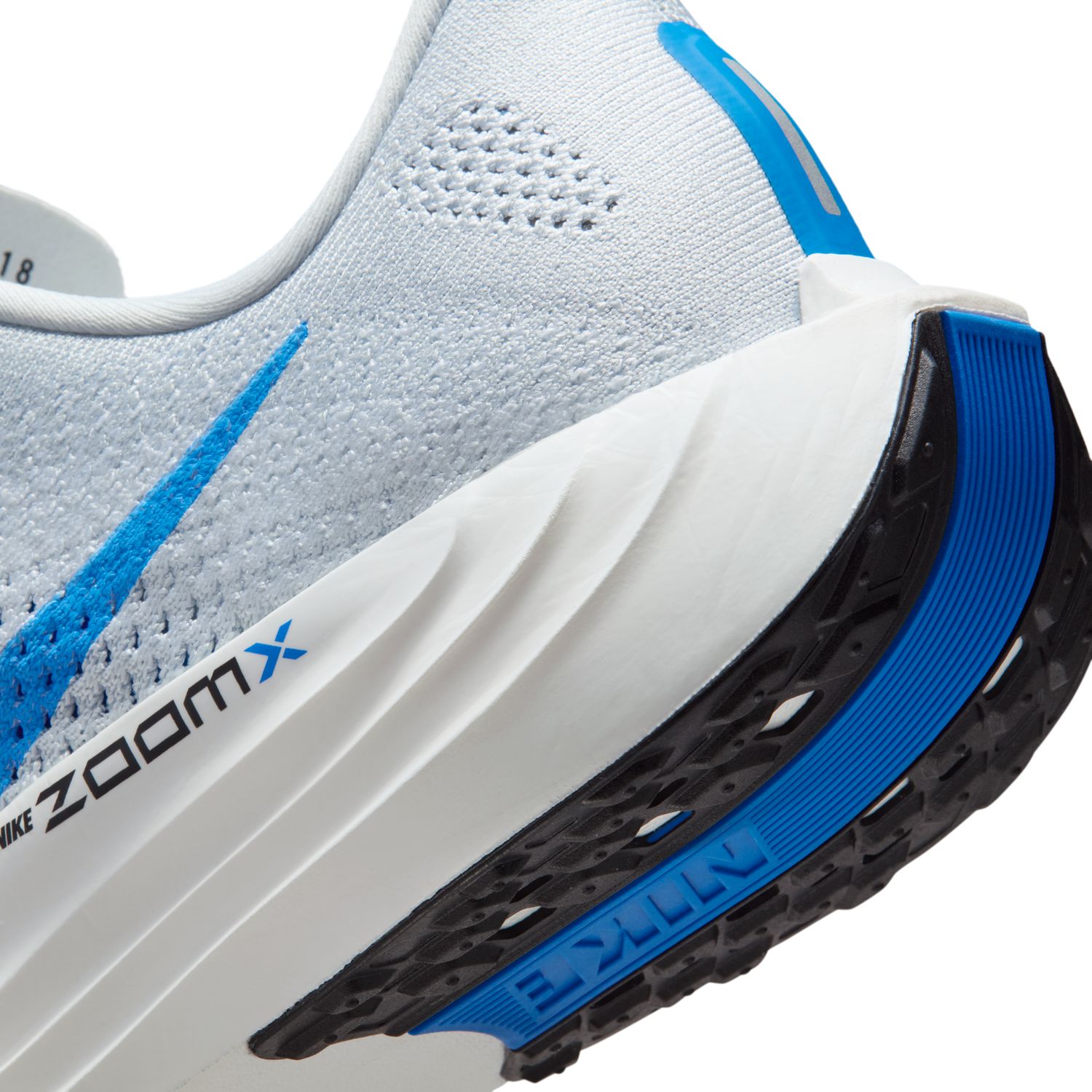 Sapatilhas de Running de Homem Pegasus Plus Preto-12