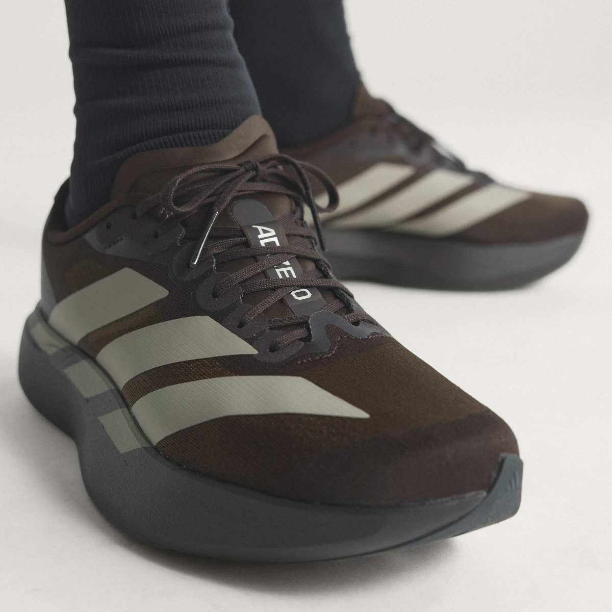 Sapatilhas de Homem Adizero Evo Sl Castanho-18