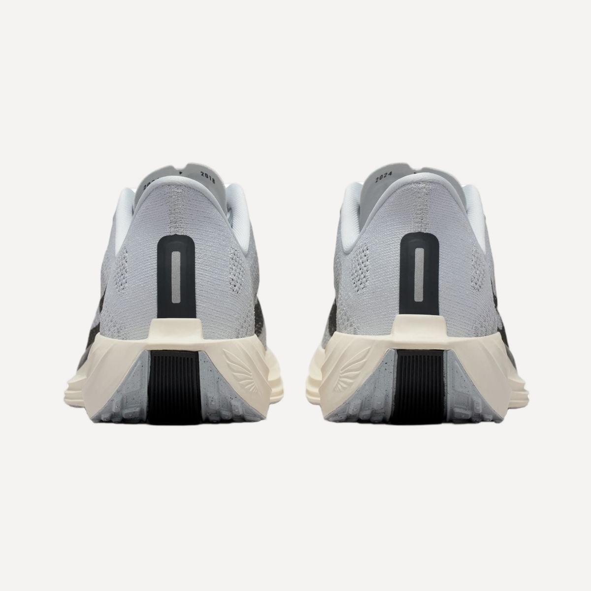 Sapatilhas de Running de Homem Pegasus Plus Cinzento-2