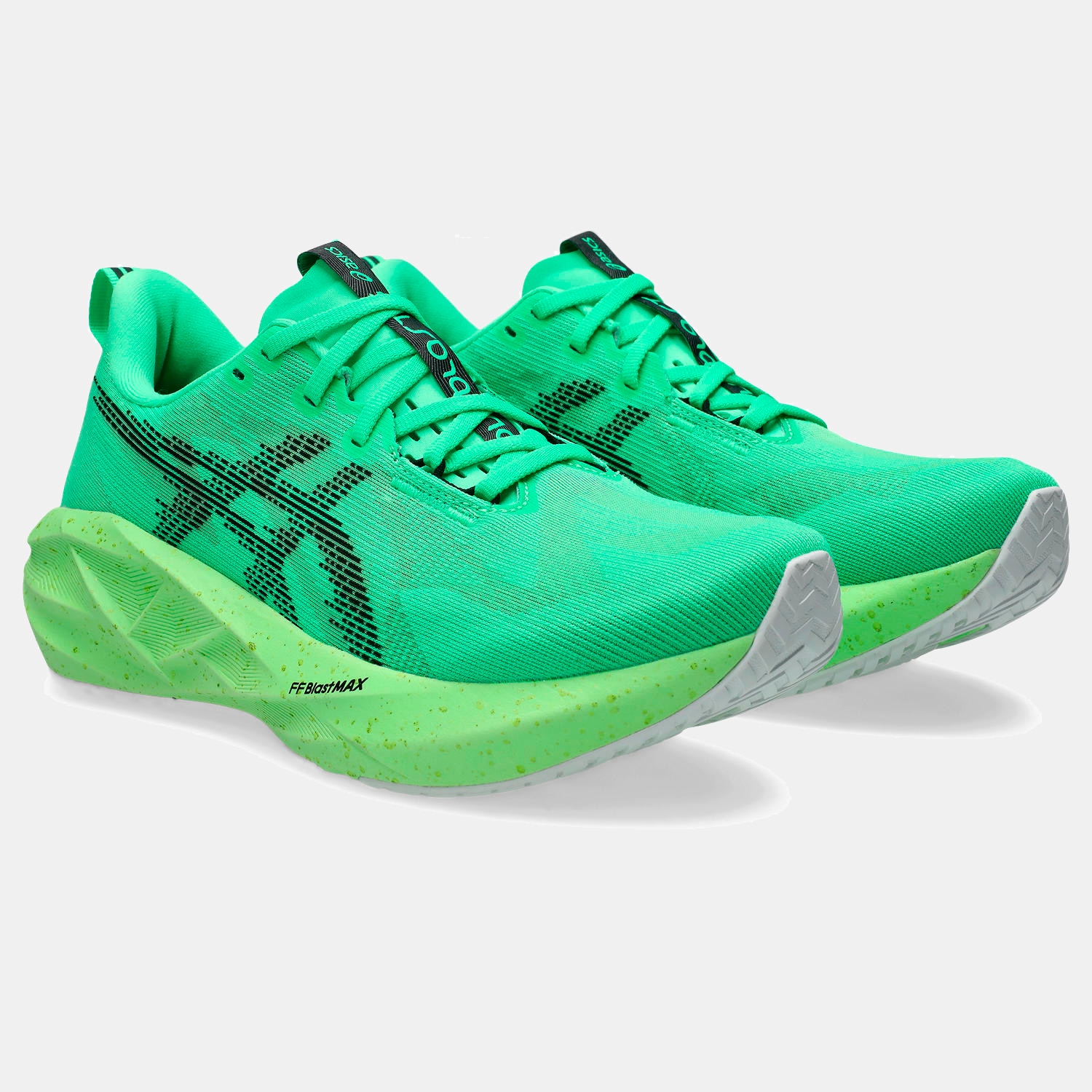 Sapatilhas de Running de Homem Novablast 5 Verde / Preto-2