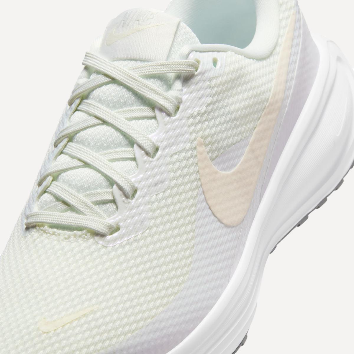 Sapatilhas de Running de Mulher W Revolution 8 Branco-10