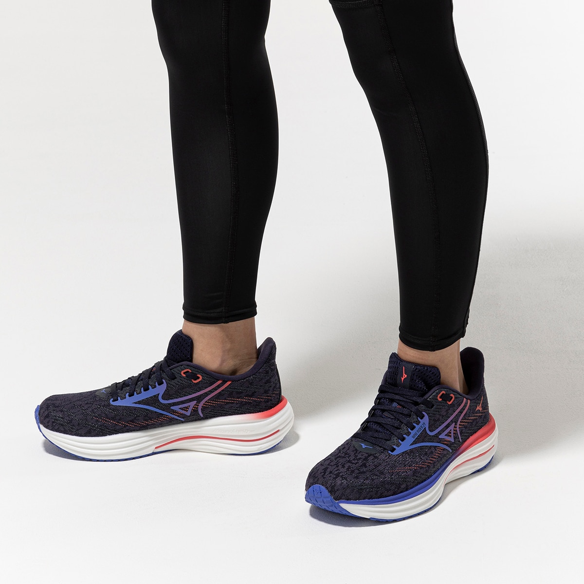 Sapatilhas de Running Wave Rider 29(W) Cinzento-escuro / Rosa-10