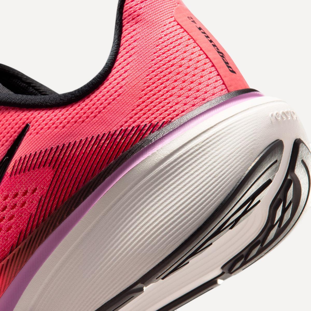 Sapatilhas de Running de Mulher W Air Zoom Pegasus 42 Vermelho-9