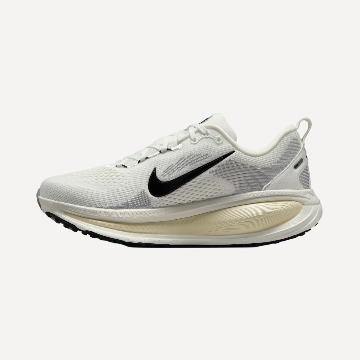 Sapatilhas de Running de Mulher W Vomero 18 Branco-6