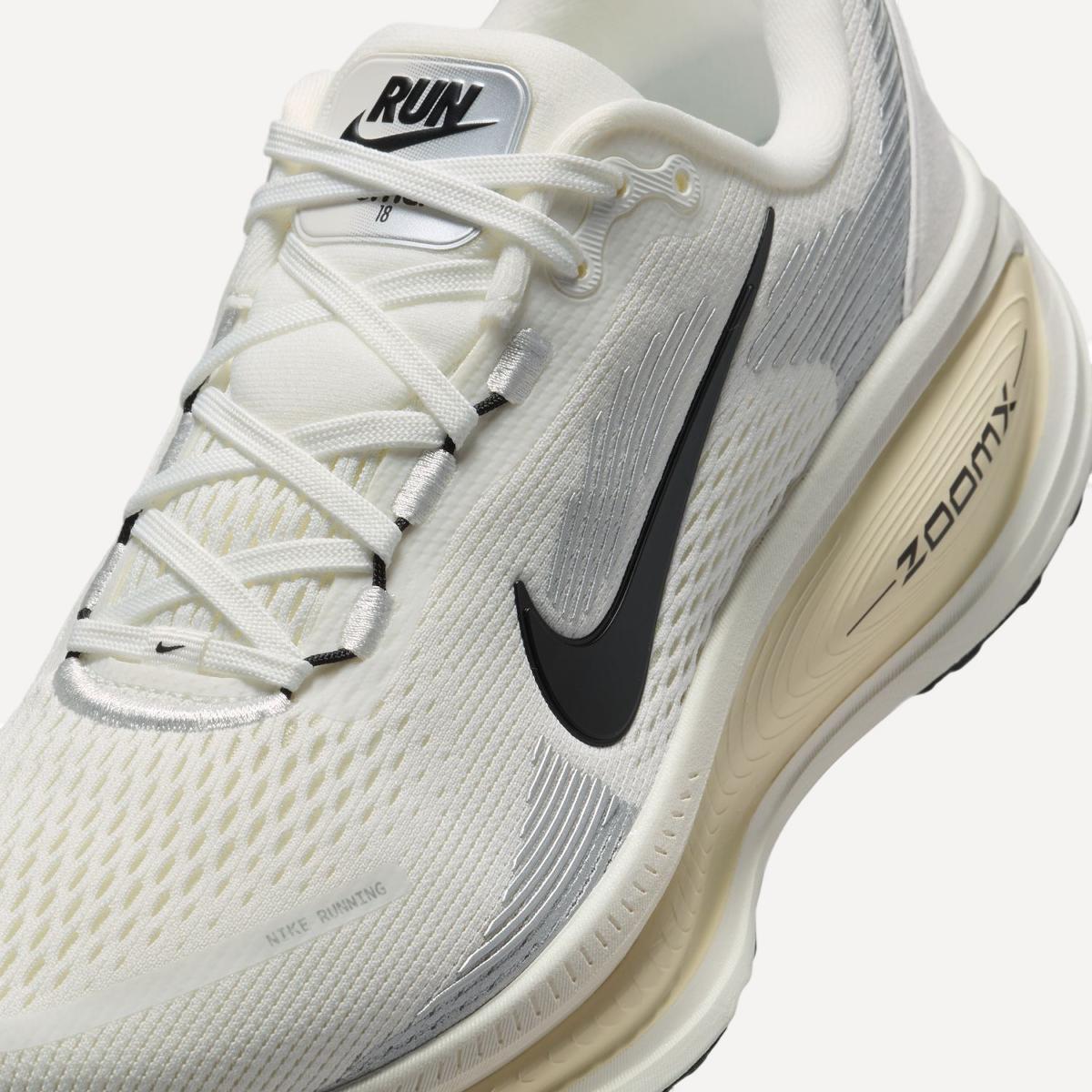 Sapatilhas de Running de Mulher W Vomero 18 Branco-12