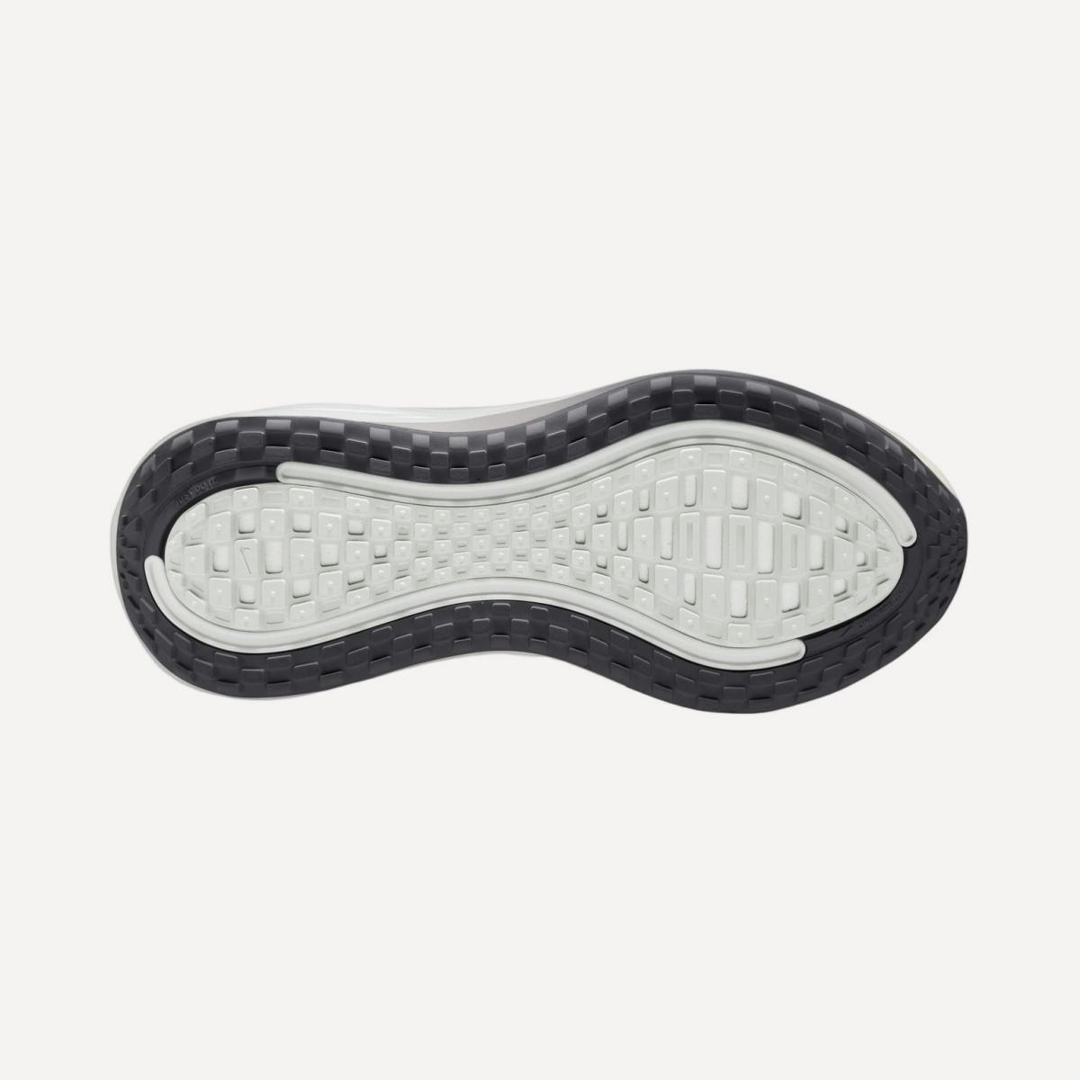 Sapatilhas de Running de Mulher W Vomero Plus Ess Branco-4