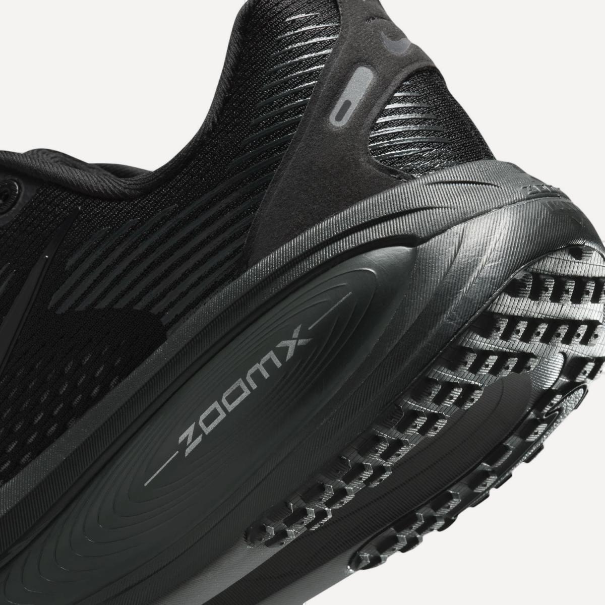 Sapatilhas de Running de Mulher W Vomero 18 Preto-11