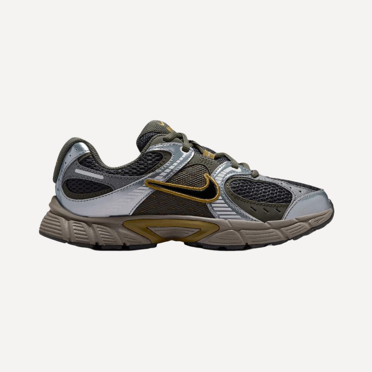 Sapatilhas Casual de Menino V5 RNR (GS) Verde-1