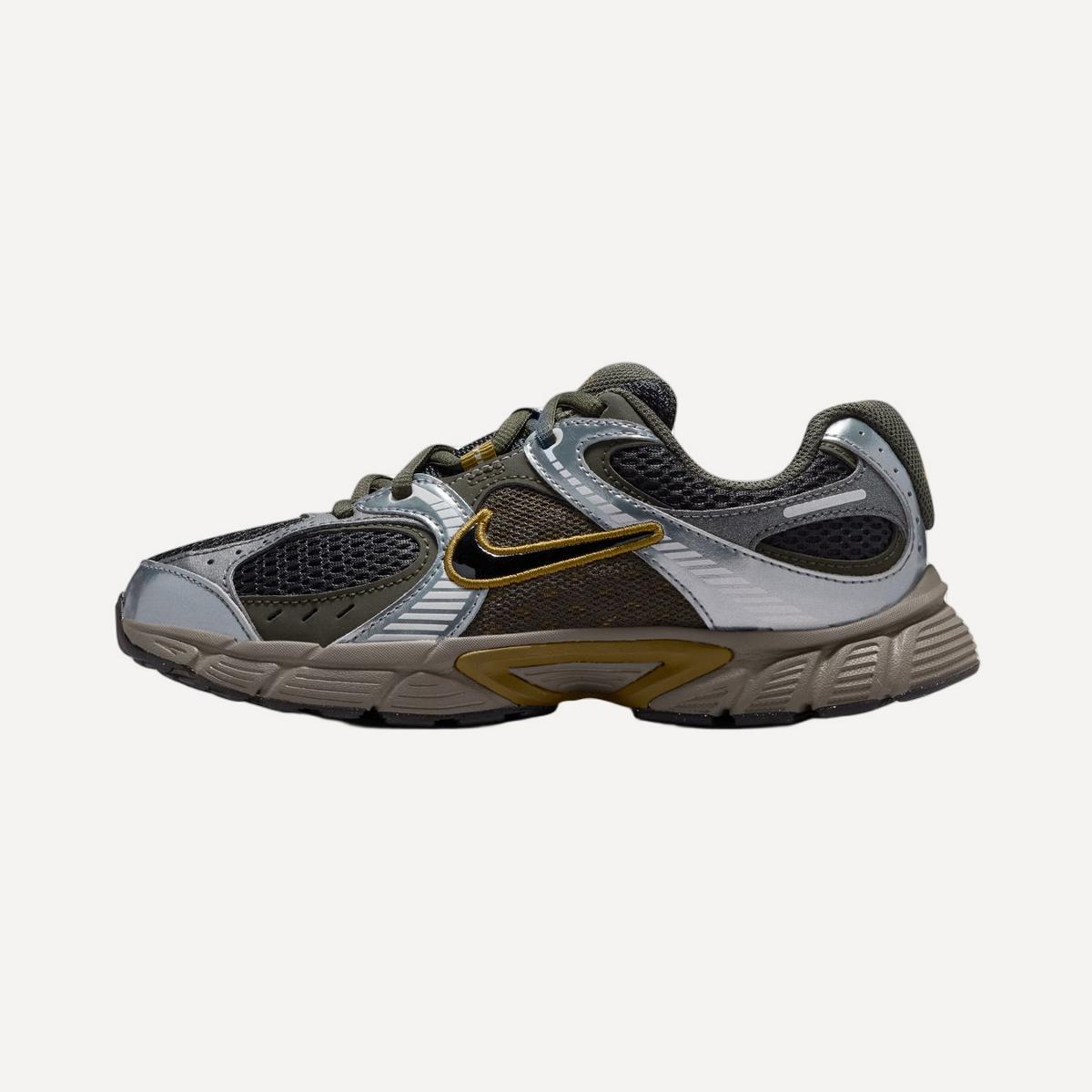 Sapatilhas Casual de Menino V5 RNR (GS) Verde-5