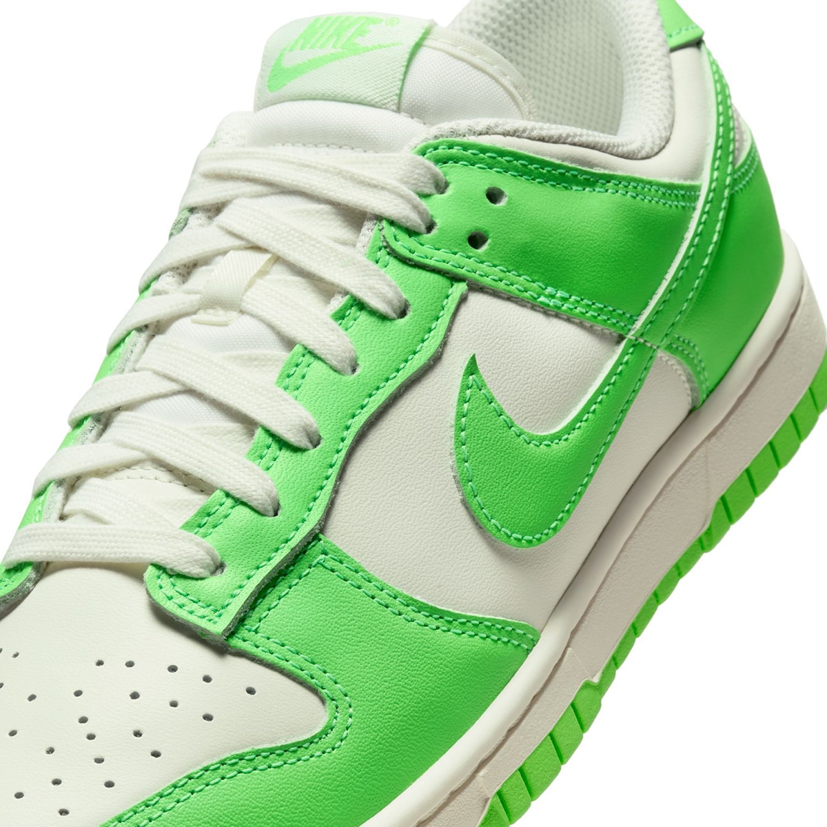 Sapatilhas Casual de Mulher W Dunk Low Branco-7