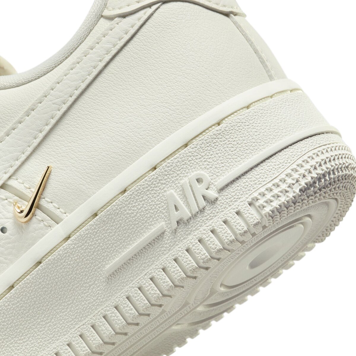 Sapatilhas Casual de Mulher Air Force 1 '07 LX Branco-7