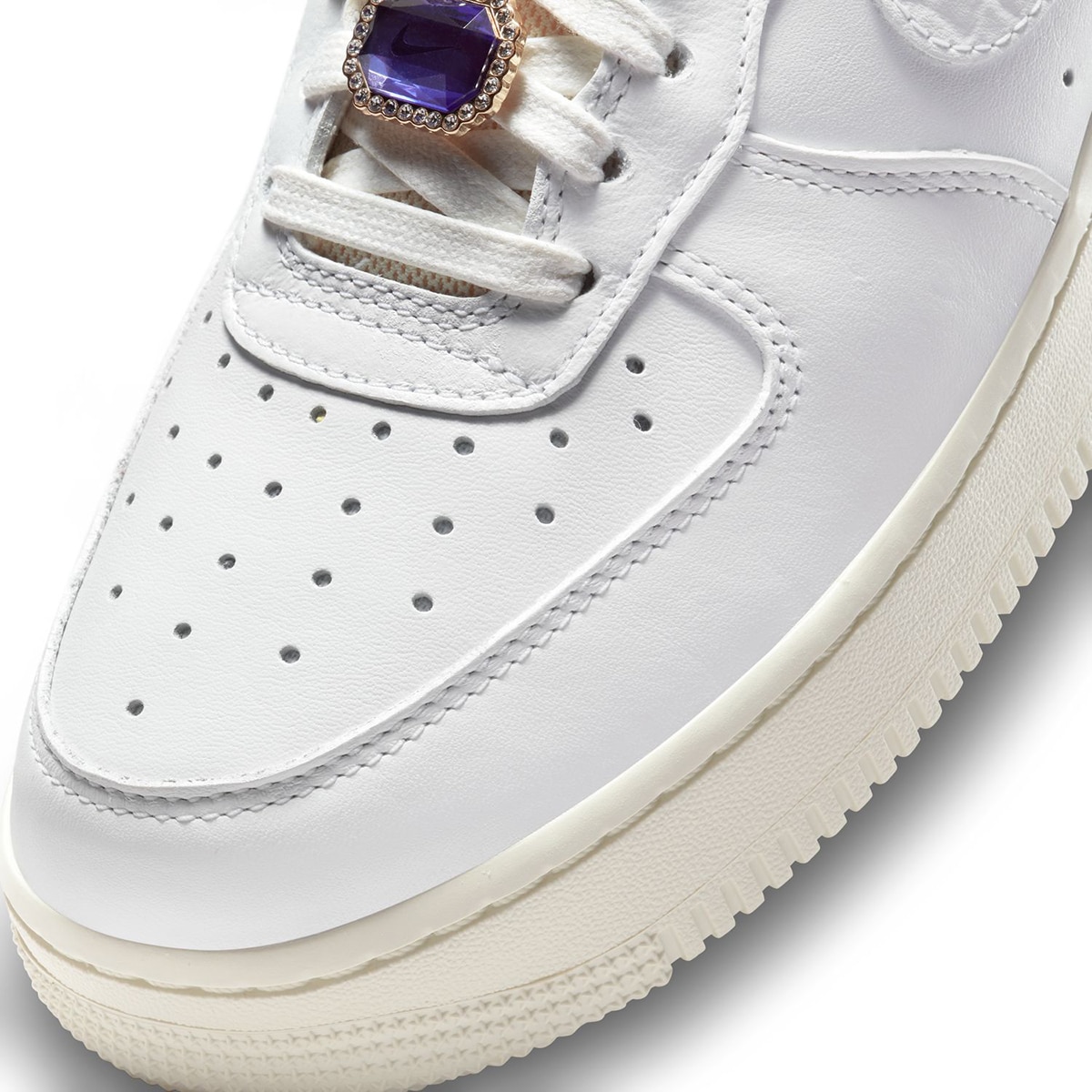 Sapatilhas Casual de Mulher Air Force 1 Low Premium Branco-7
