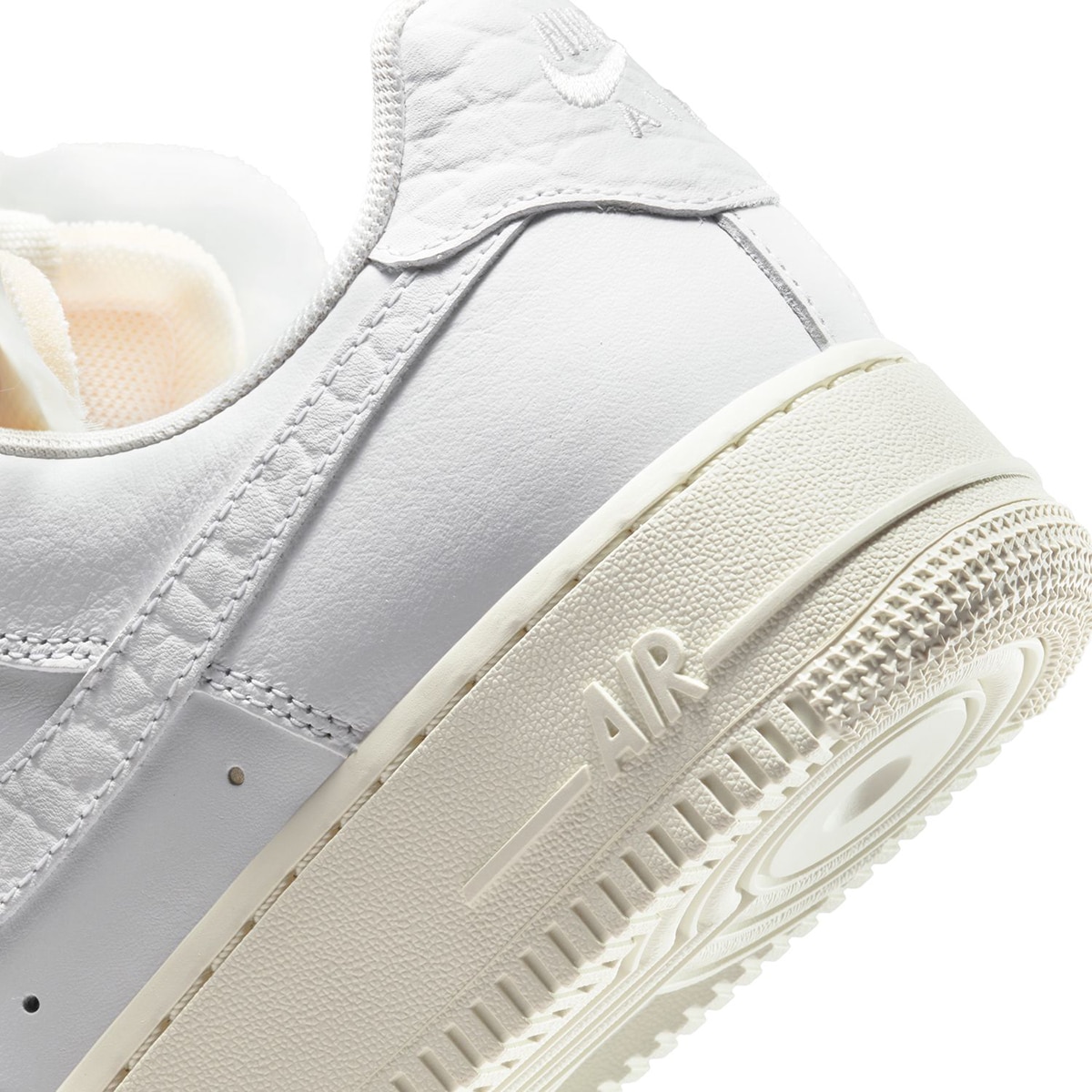 Sapatilhas Casual de Mulher Air Force 1 Low Premium Branco-8