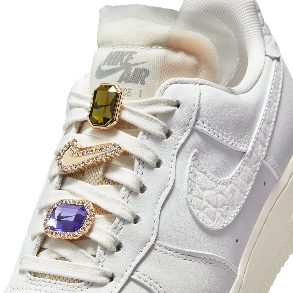 Sapatilhas Casual de Mulher Air Force 1 Low Premium Branco-9