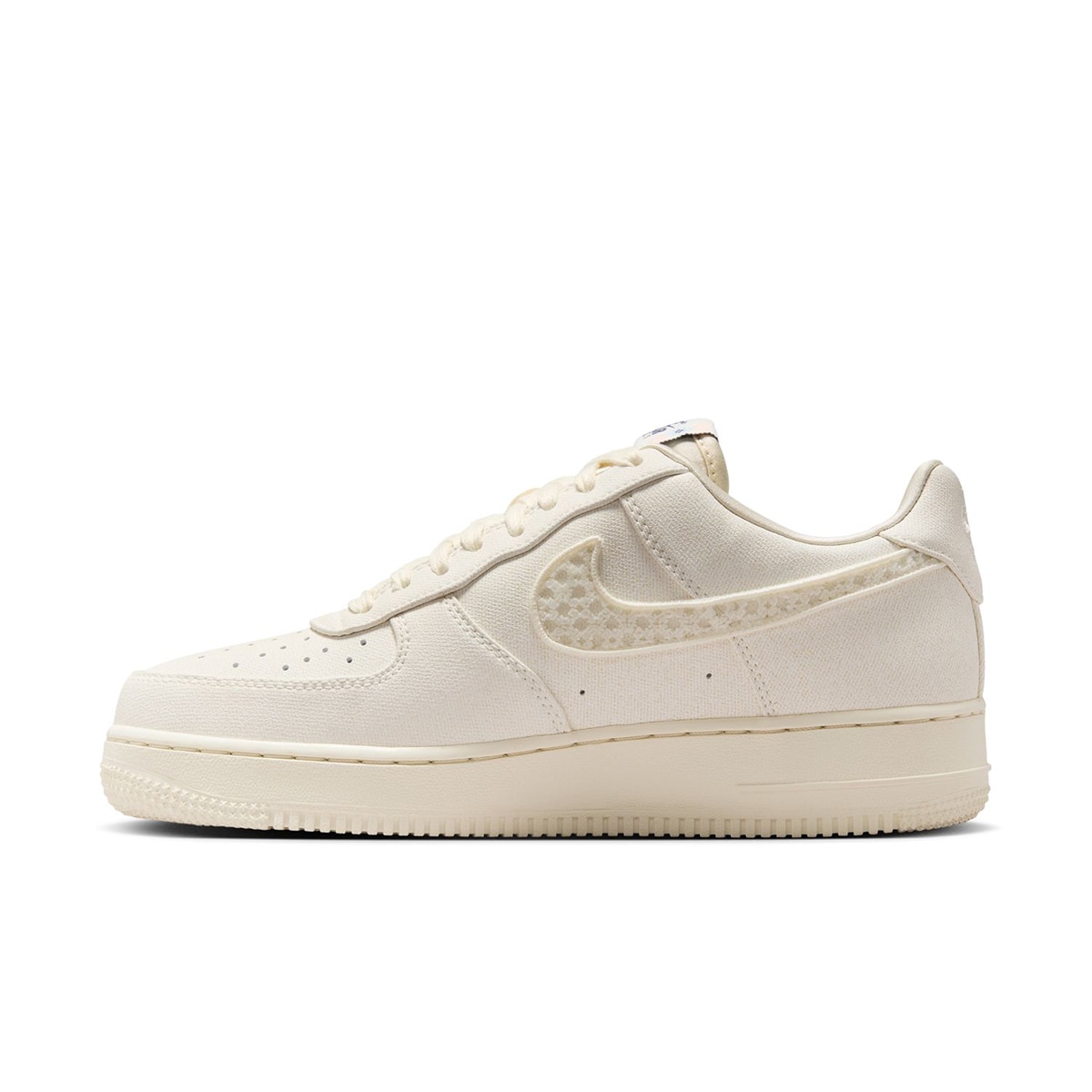 Sapatilhas Casual de Mulher Wmns Air Force 1 '07 LX Preto-4