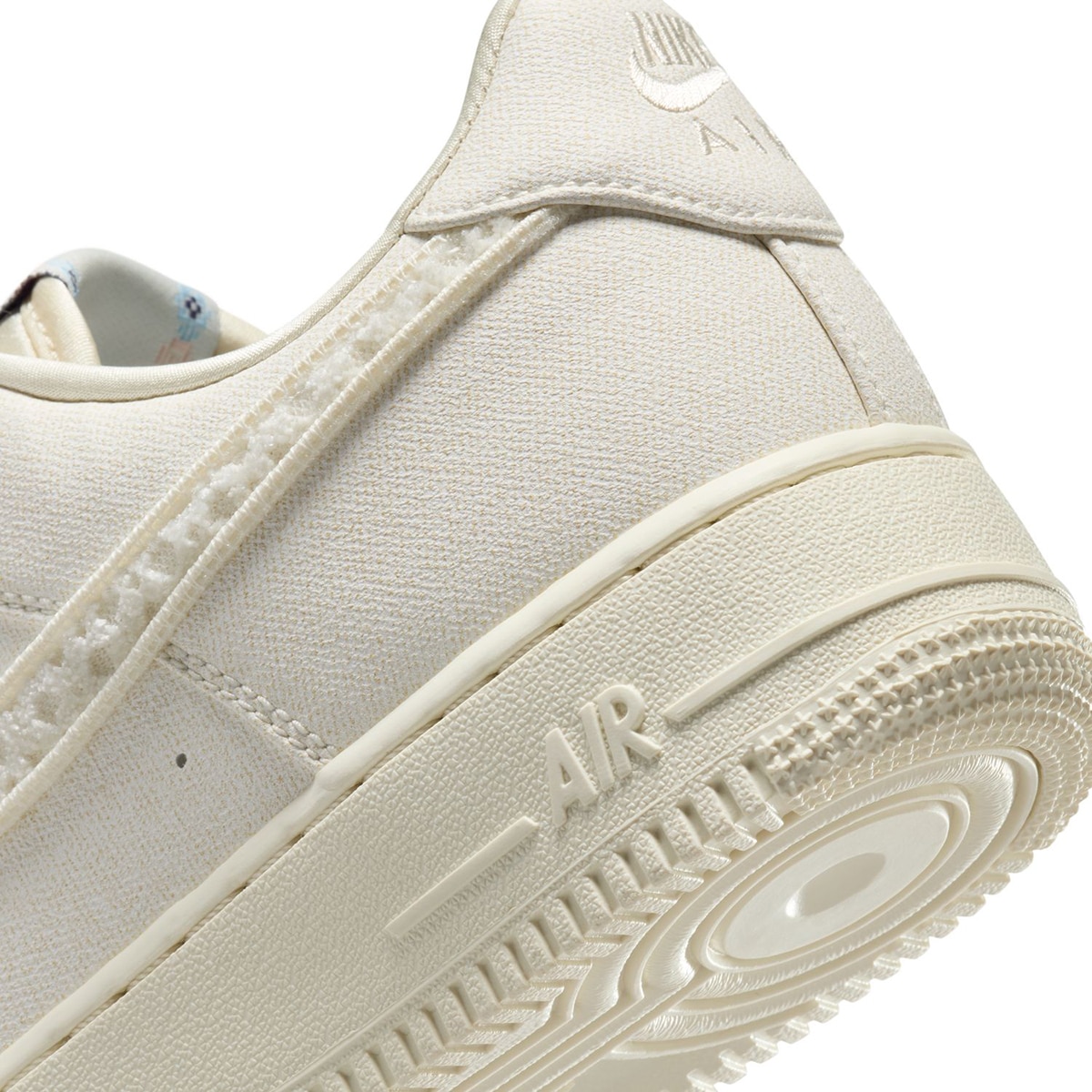 Sapatilhas Casual de Mulher Wmns Air Force 1 '07 LX Preto-8