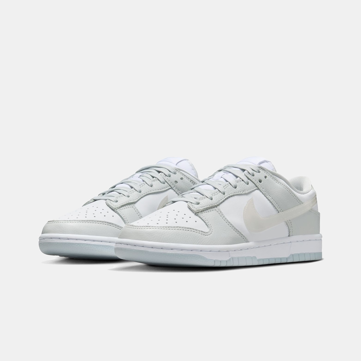 Sapatilhas Casual de Mulher WMNS Dunk Low Preto-5