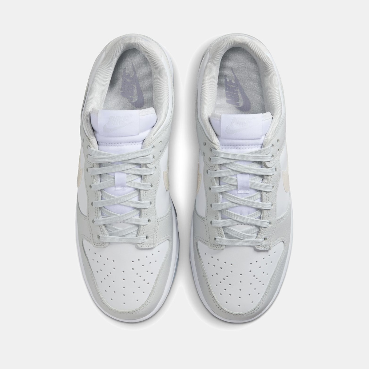 Sapatilhas Casual de Mulher WMNS Dunk Low Preto-6