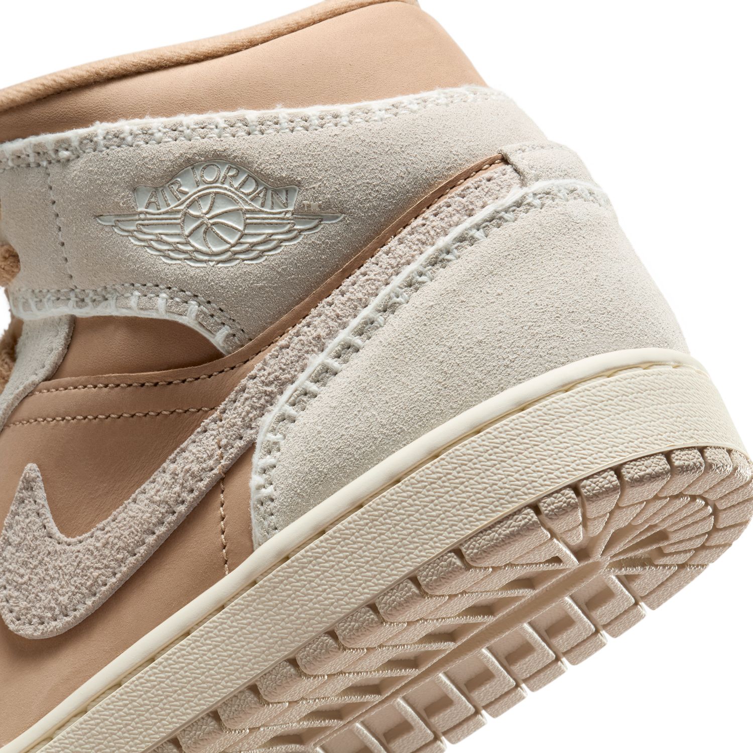 Sapatilhas Casual de Mulher WMNS Air Jordan 1 Mid SE Castanho-12