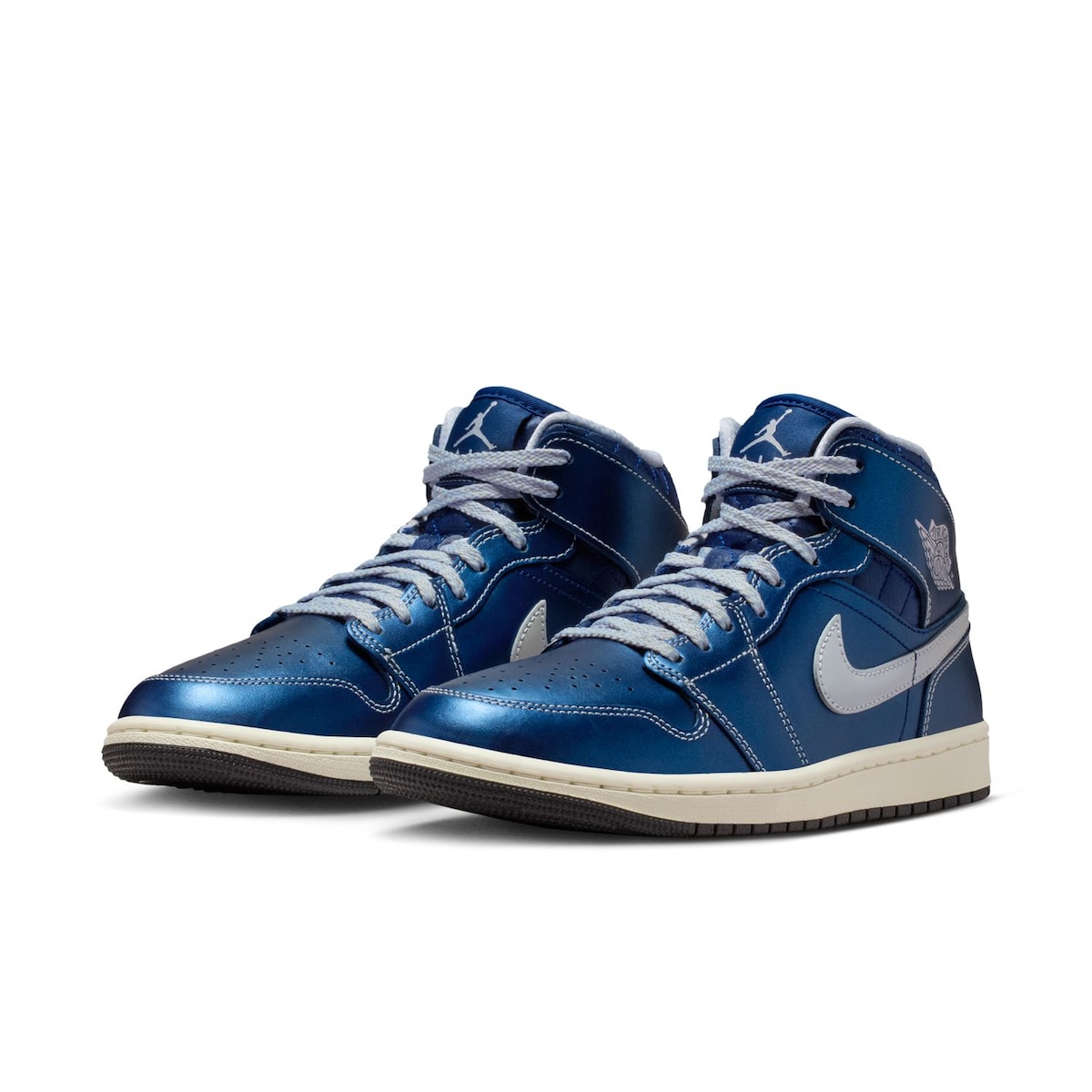 Sapatilhas Casual de Mulher WMNS Air Jordan 1 Mid SE Preto-3