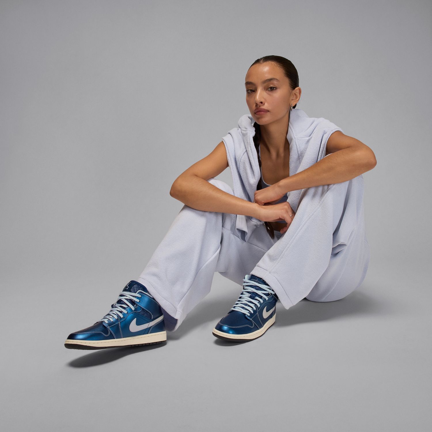 Sapatilhas Casual de Mulher WMNS Air Jordan 1 Mid SE Preto-11