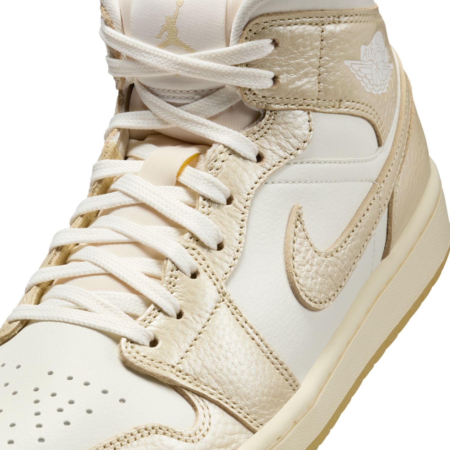 Sapatilhas Casual de Mulher WMNS Air Jordan 1 Mid SE Branco-10