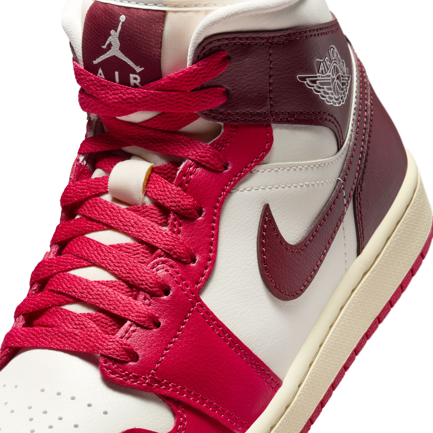 Sapatilhas Casual de Mulher WMNS Air Jordan 1 Mid Branco-10
