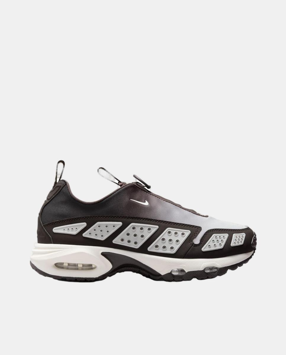 Imagen 0 de Nike Air Max SNDR para mujer Marrón