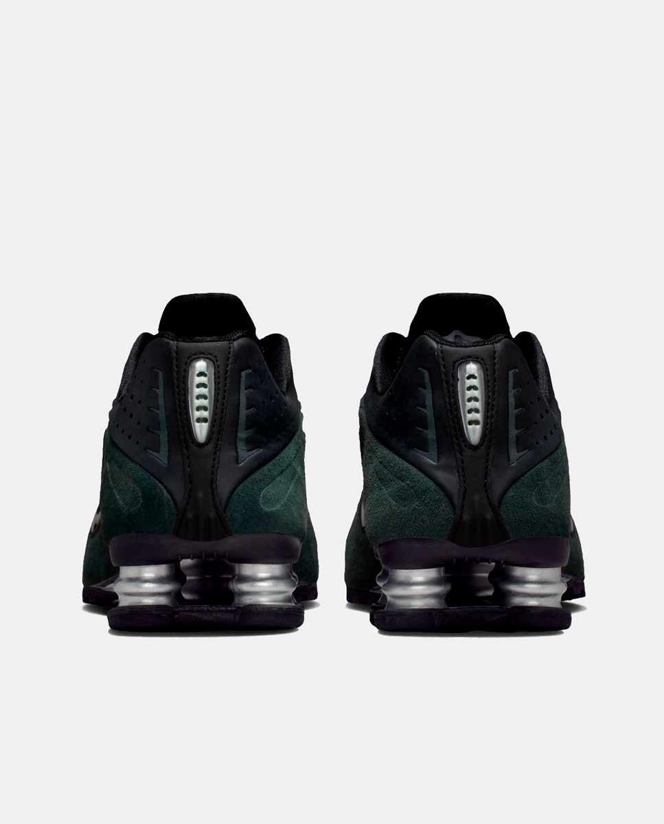 Sapatilhas Shox R4 de Mulher Preto-6