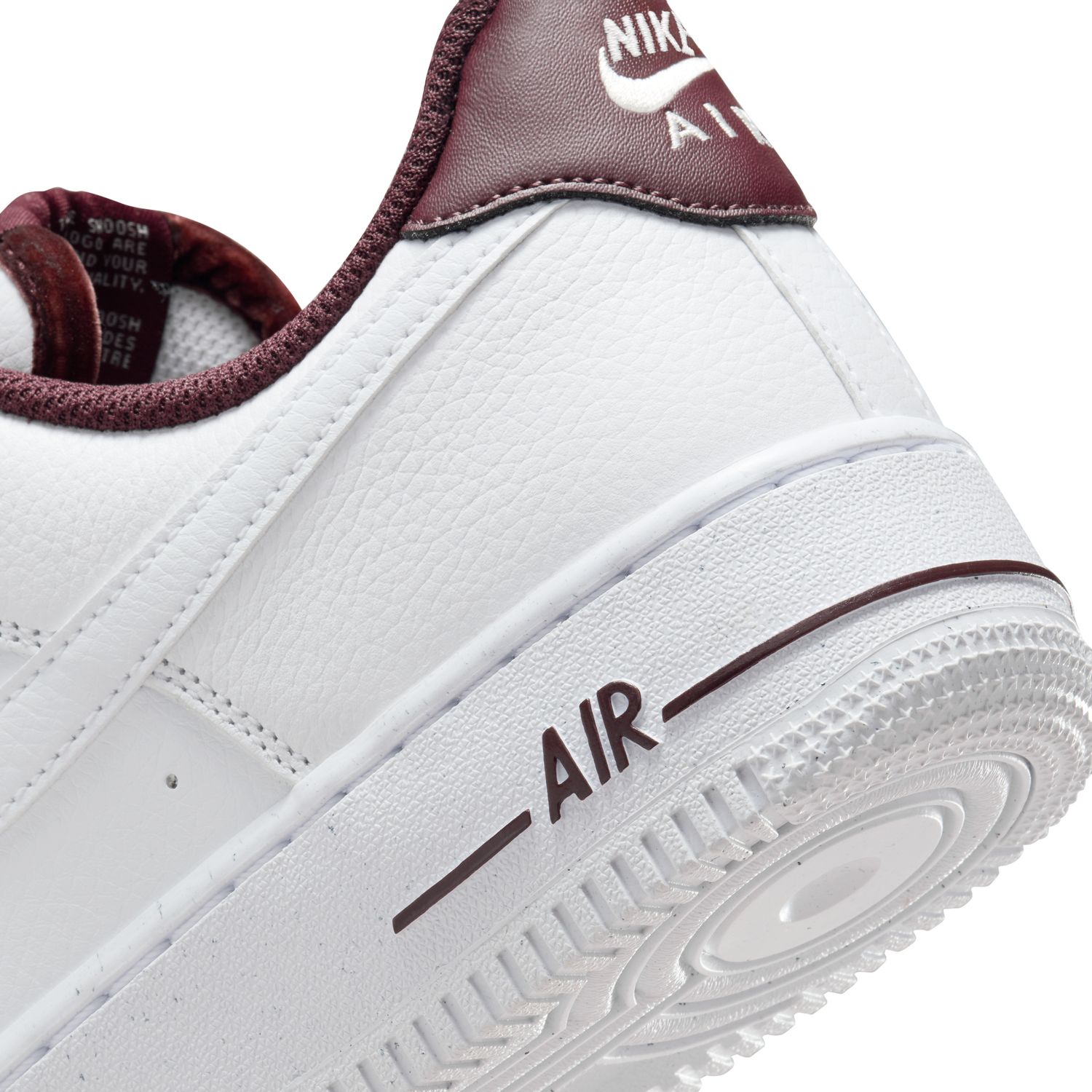 Sapatilhas Casual de Mulher W Air Force 1 '07 Vintage Branco / Grená-11