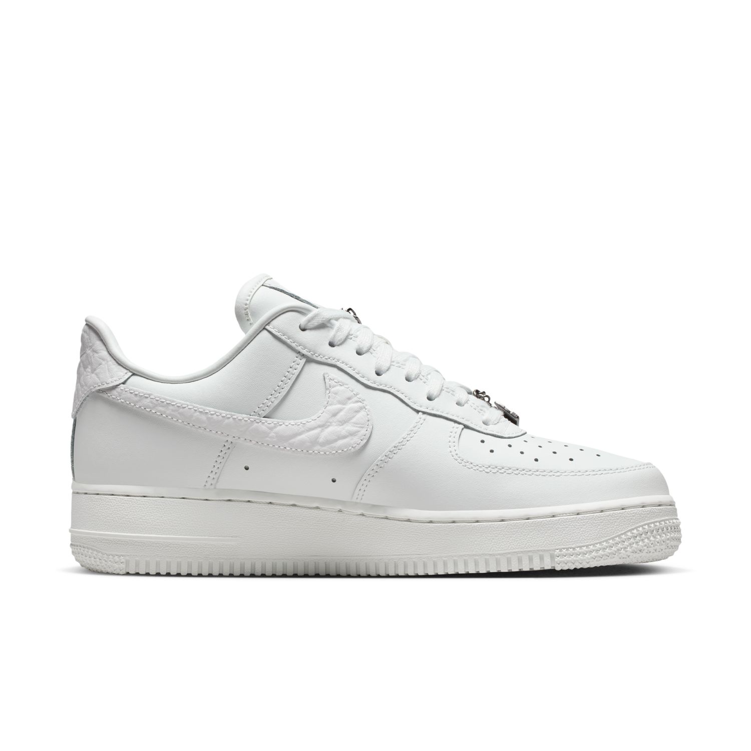 Sapatilhas Casual de Mulher W Air Force 1 '07 LO Branco-1