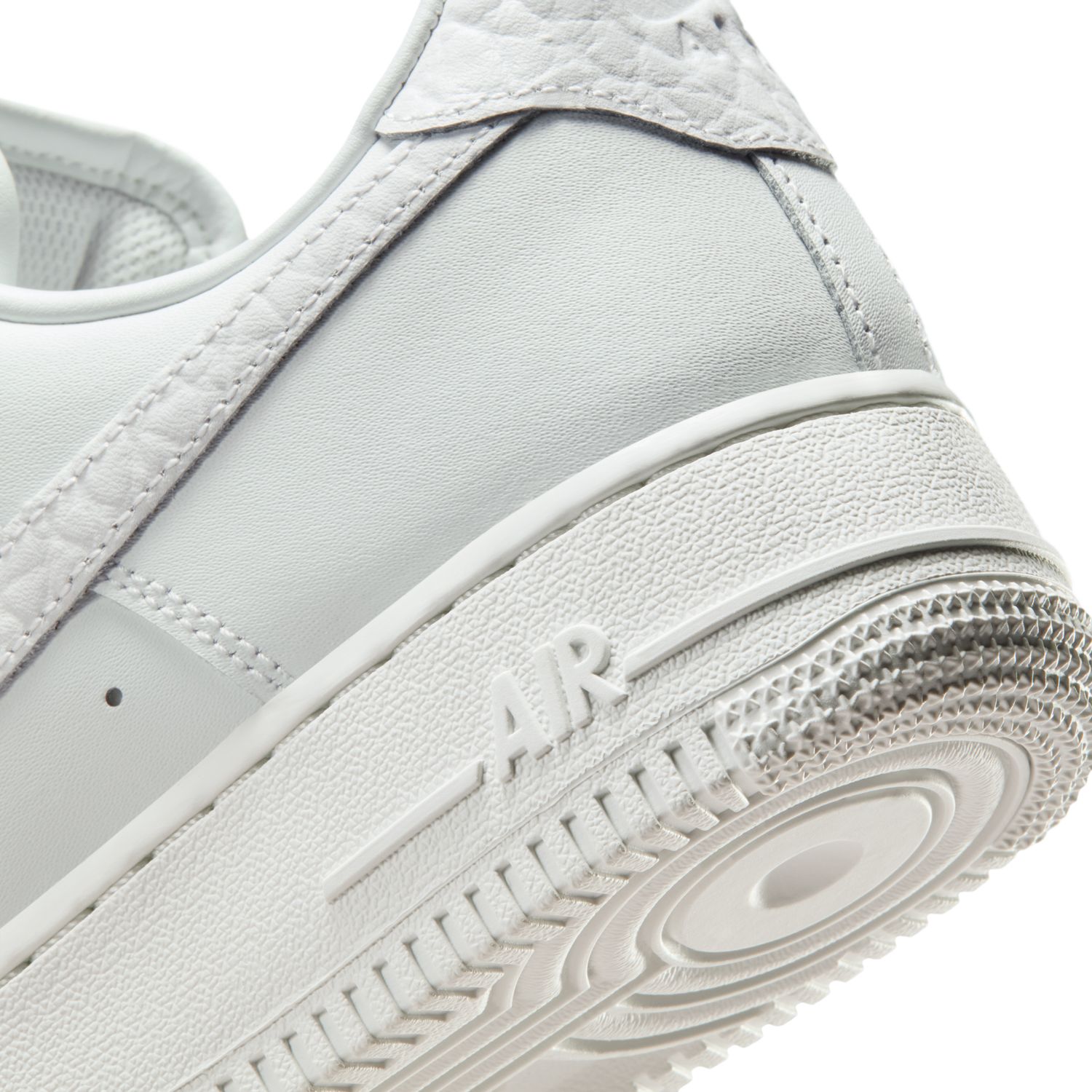 Sapatilhas Casual de Mulher W Air Force 1 '07 LO Branco-10