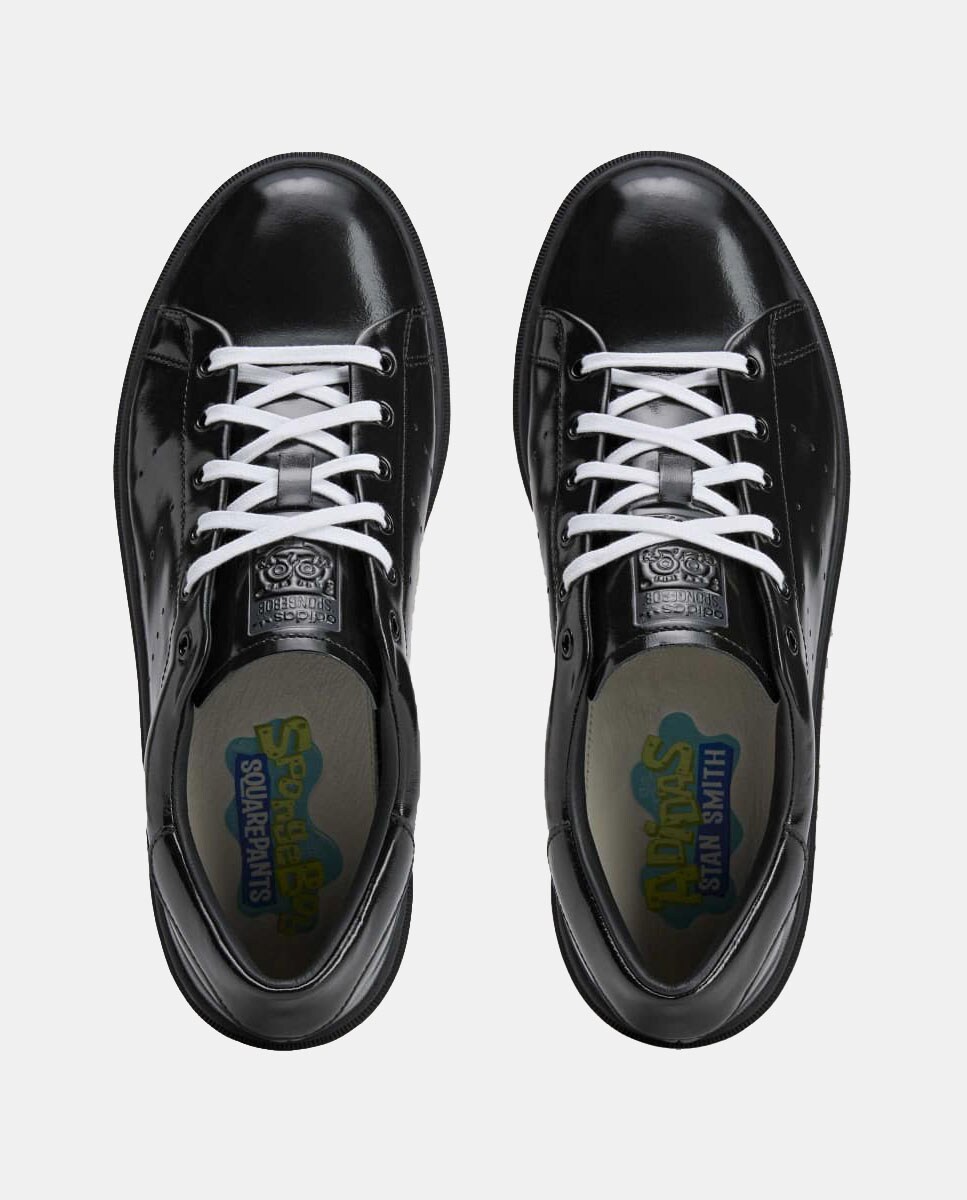 Sapatilhas Sponge Bob Stan Smith de Mulher Preto-2