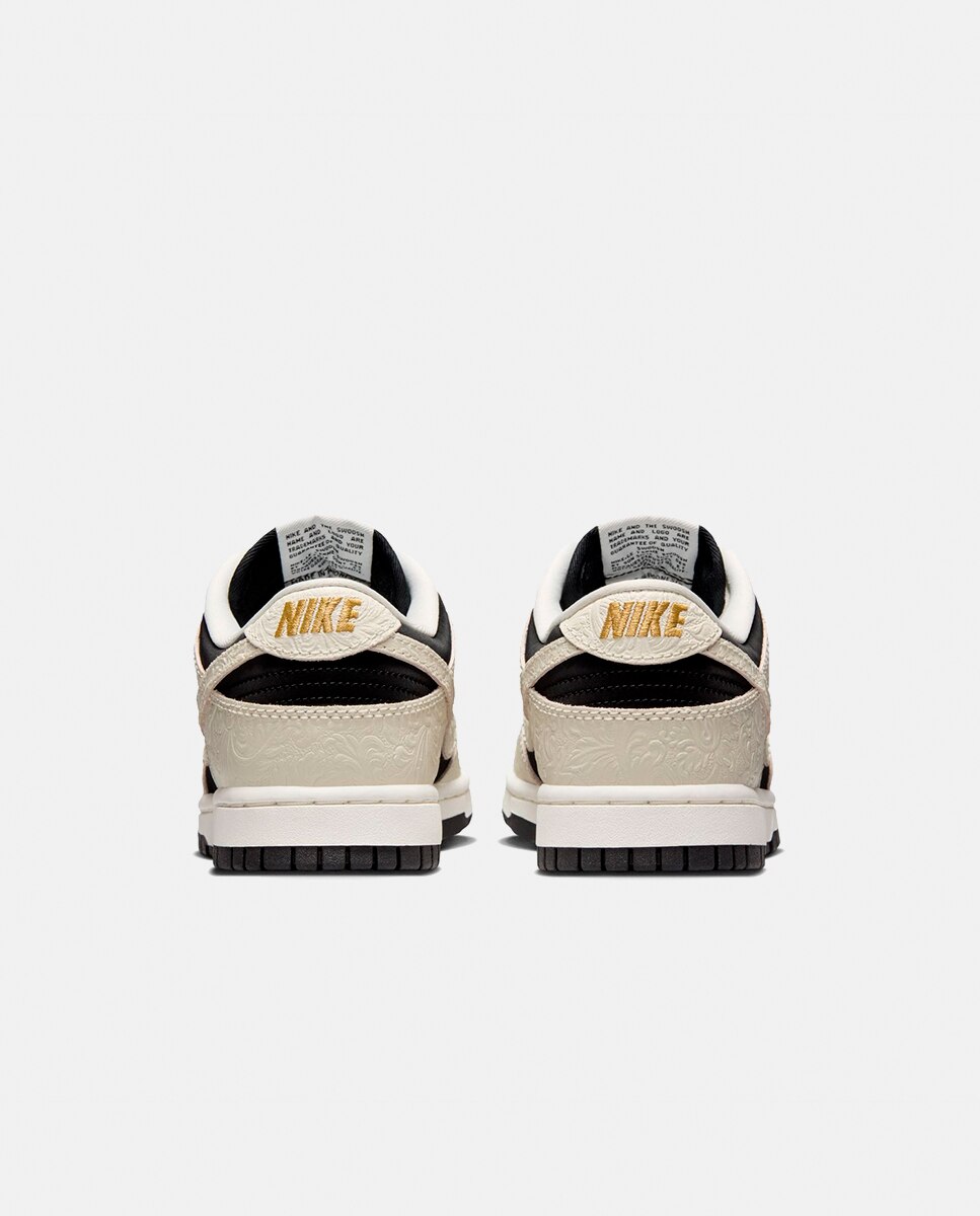 Wmns Dunk Low de Mulher Preto-2