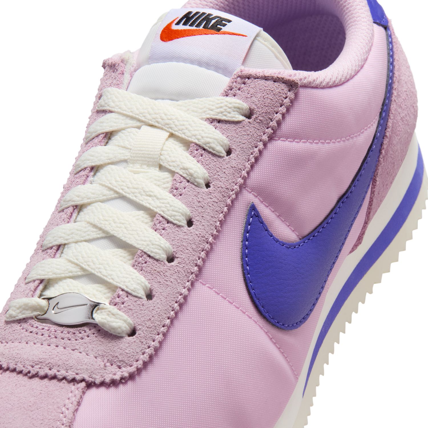 Sapatilhas Casual de Mulher Cortez Vermelho-11