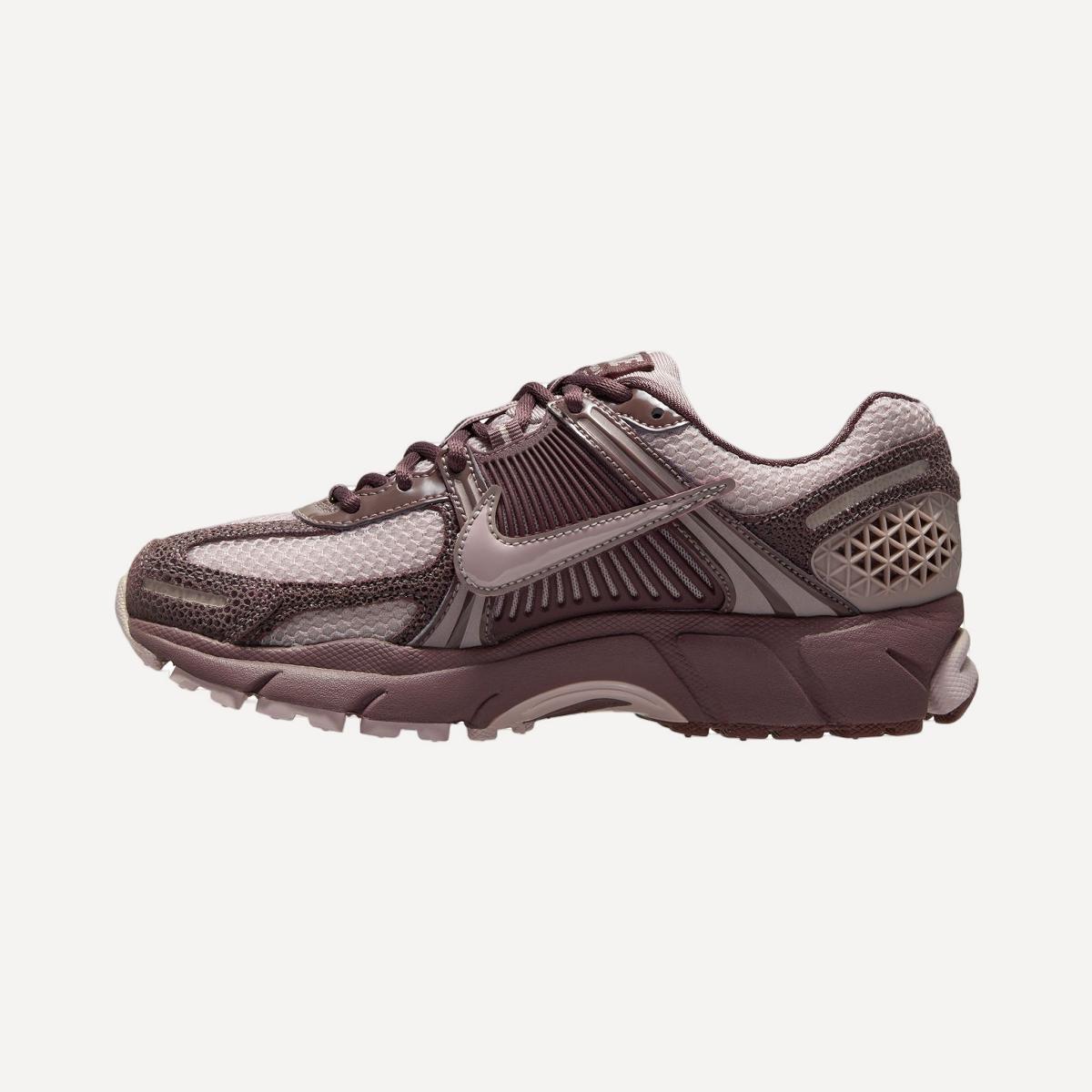 Sapatilhas Casual de Mulher W Zoom Vomero 5 Roxo-2