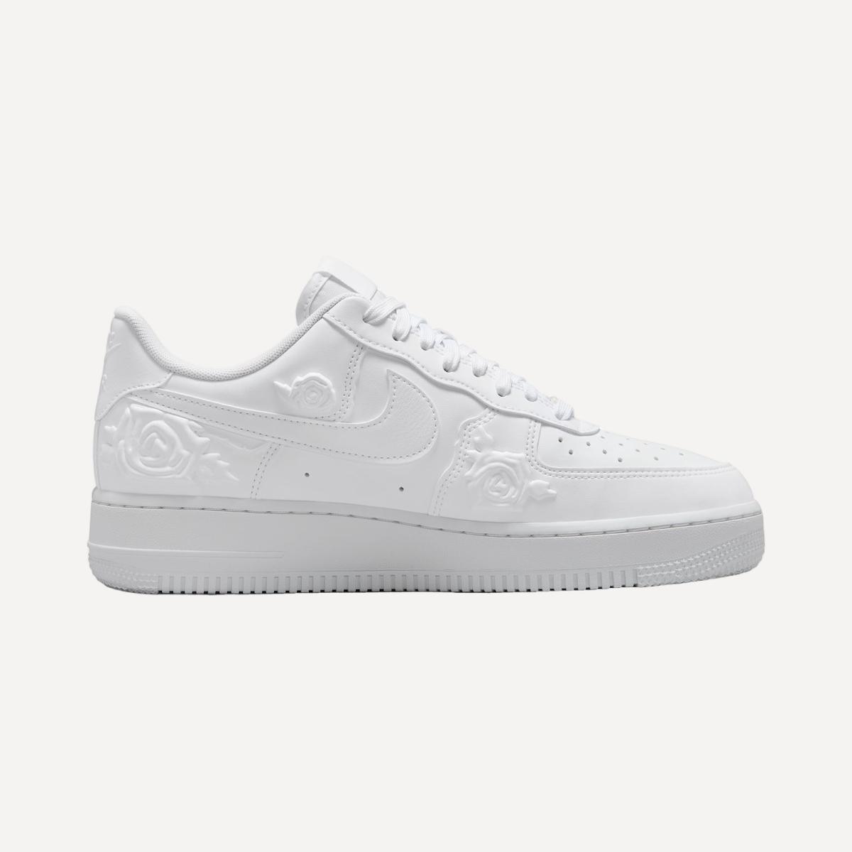 Sapatilhas Casual de Mulher WMNS Air Force 1 '07 Branco-7