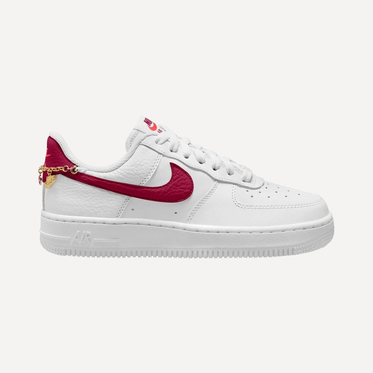 Imagem 0 de Sapatilhas Casual de Mulher W Air Force 1 '07