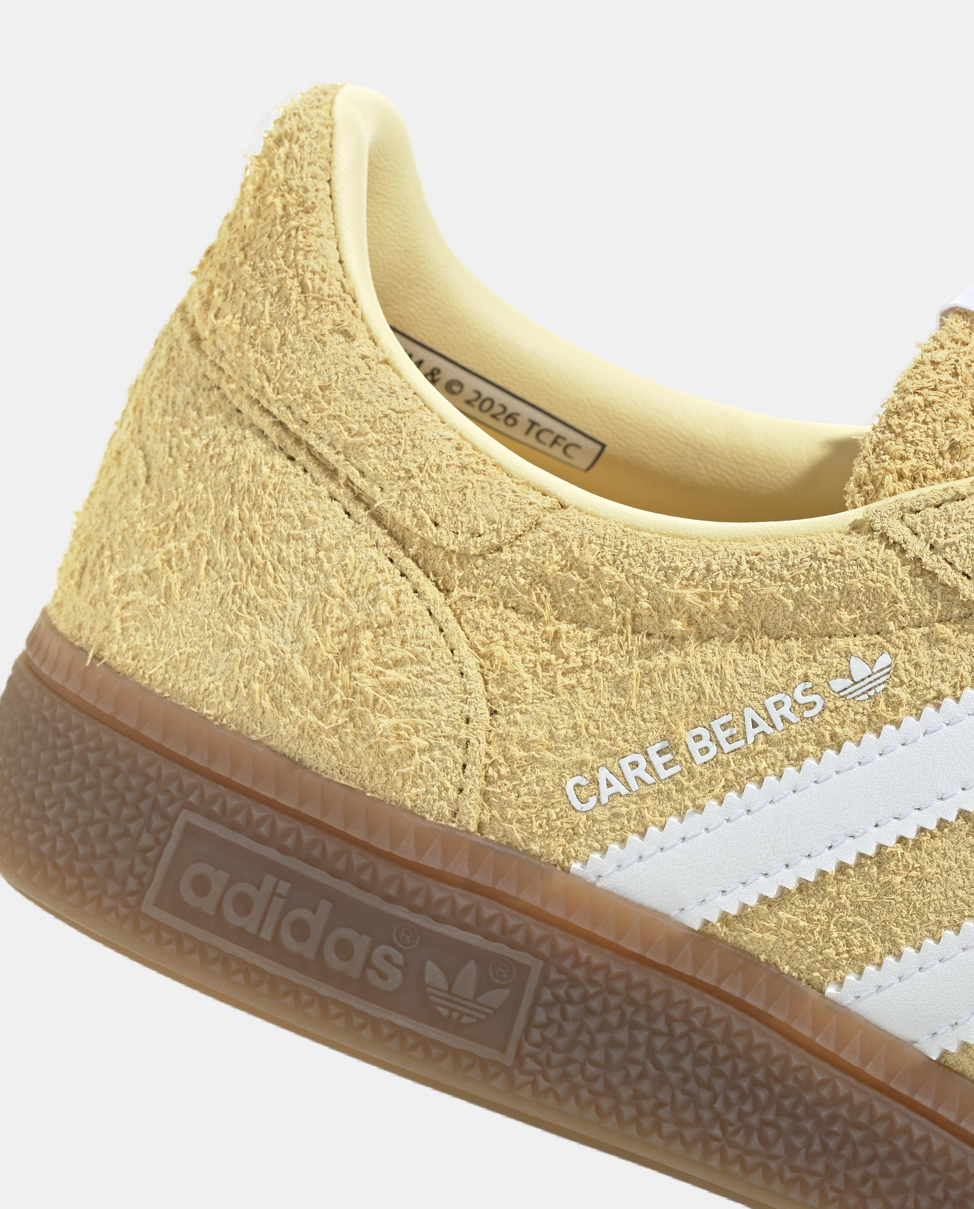 Adidas HANDBALL SPEZIAL W para mulher Amarelo-9