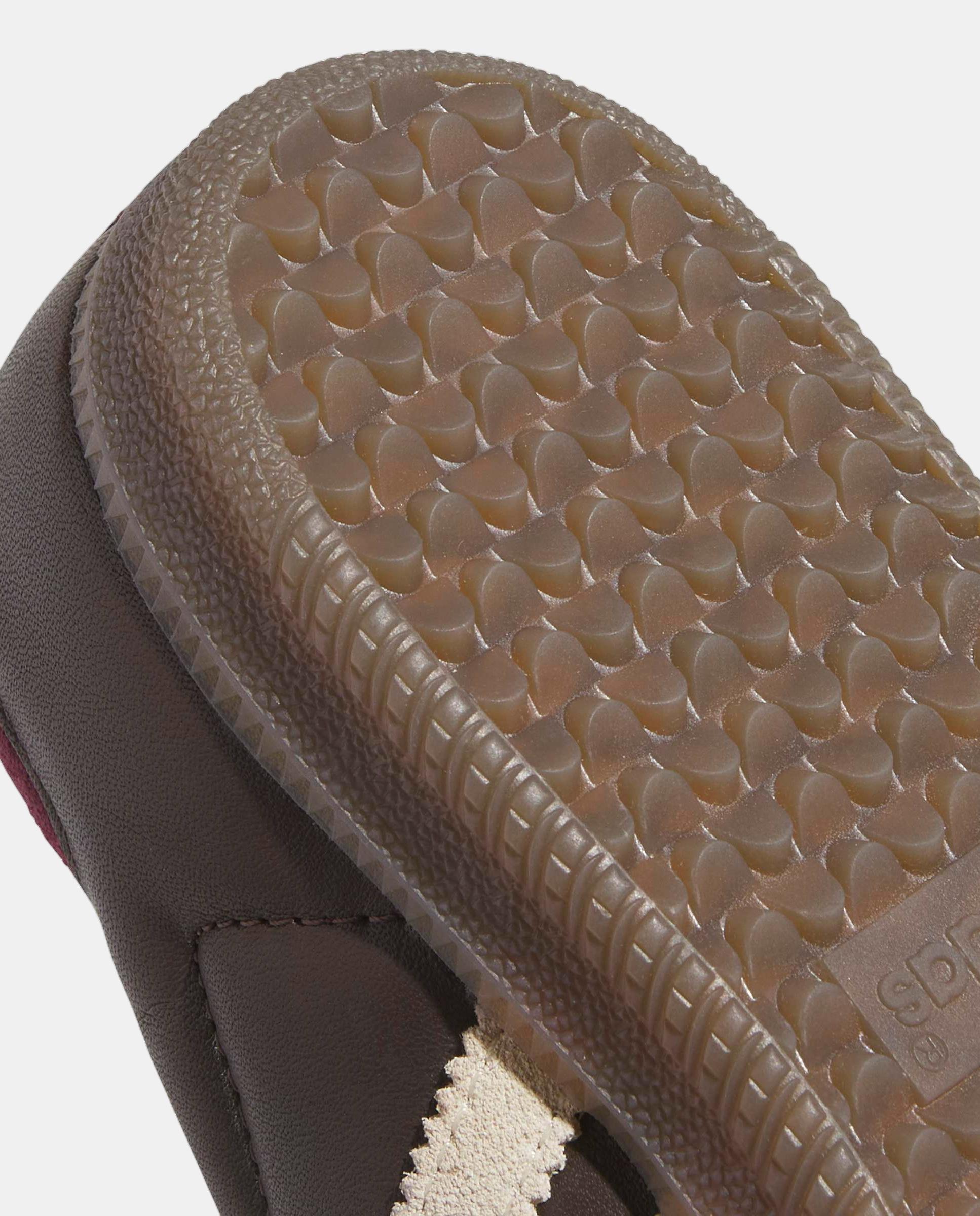 Sapatilhas Casual de Mulher SAMBA OG W Adidas Castanho-8