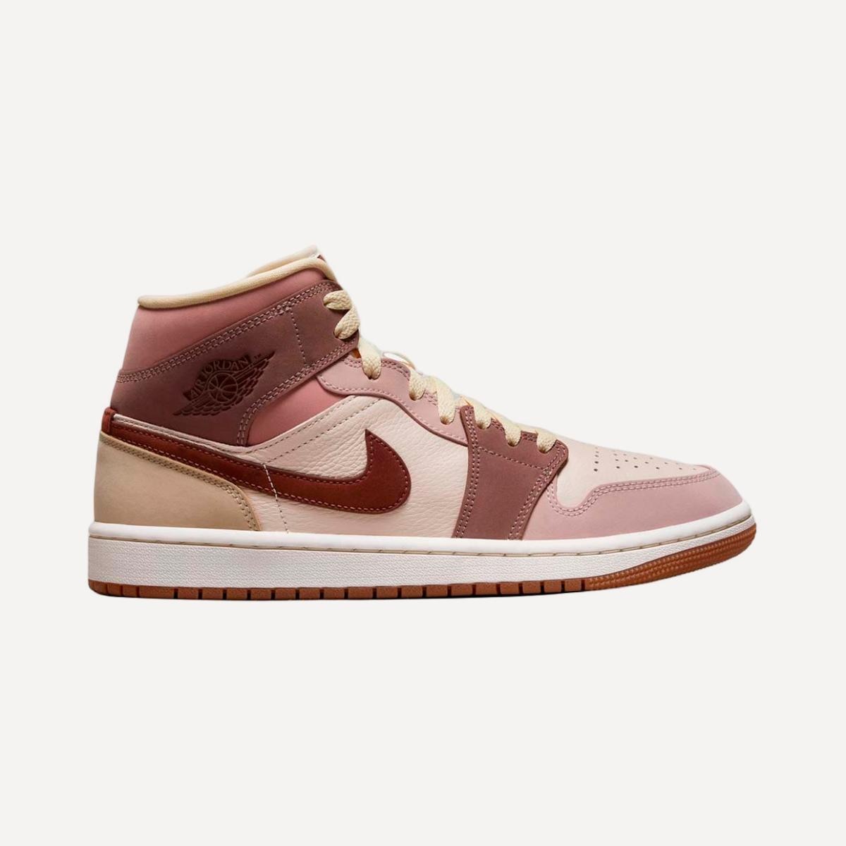 Imagem 0 de Sapatilhas Casual de Mulher WMNS Air Jordan 1 Mid SE