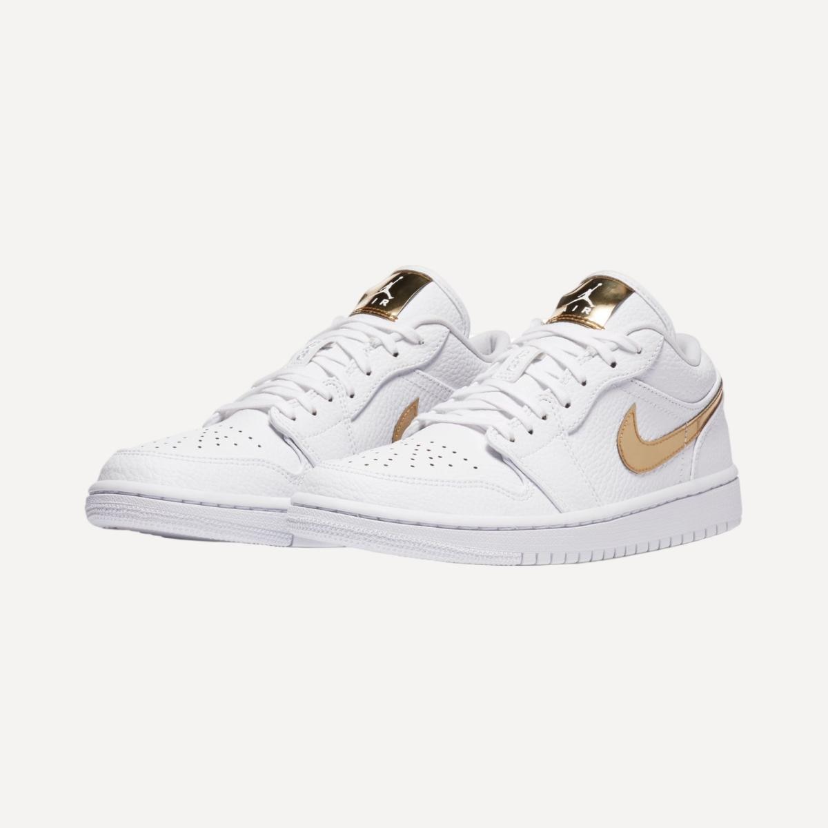 Sapatilhas Casual de Mulher WMNS Air Jordan 1 Low SE Branco-3