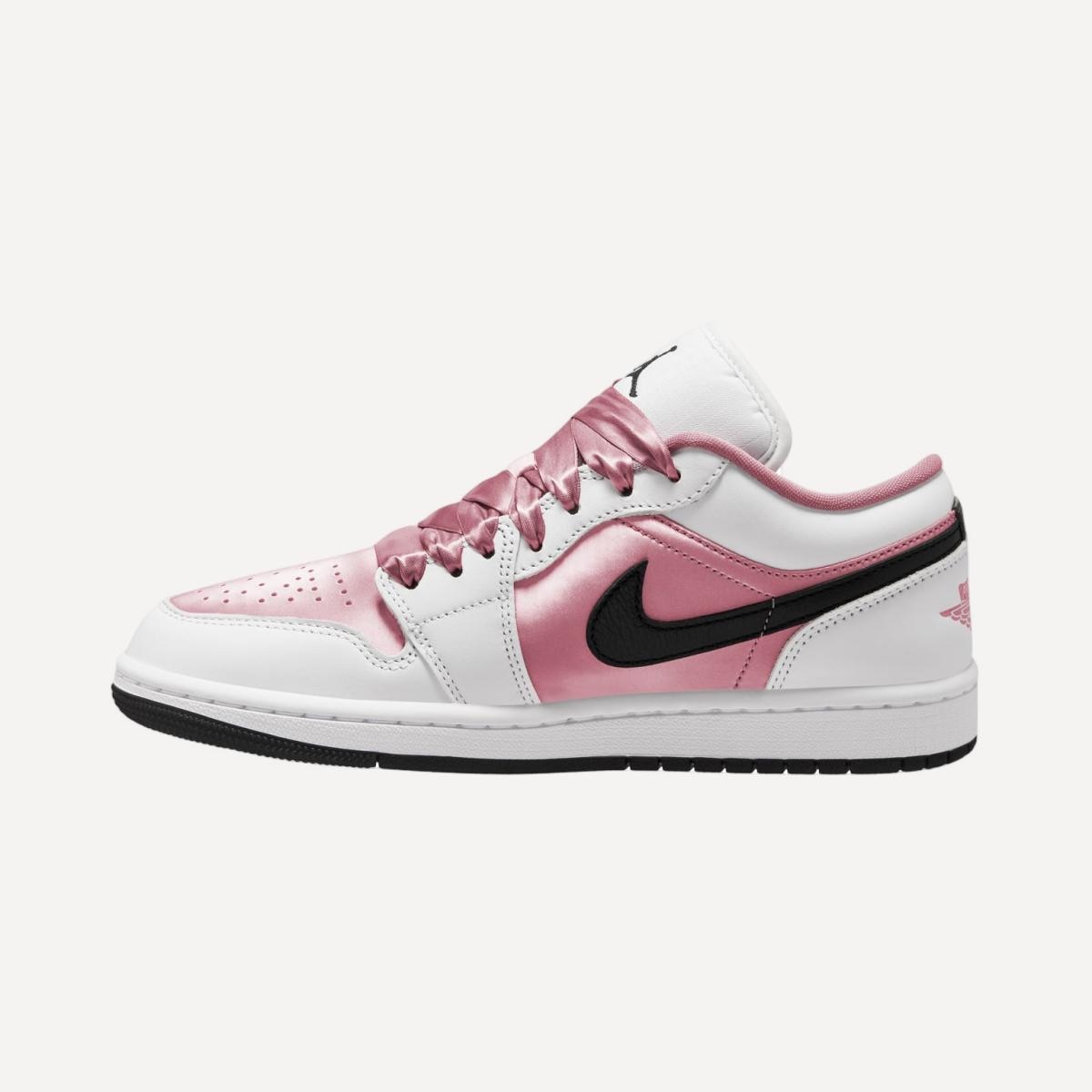 Sapatilhas Casual de Mulher WMNS Air Jordan 1 Low SE Preto-2