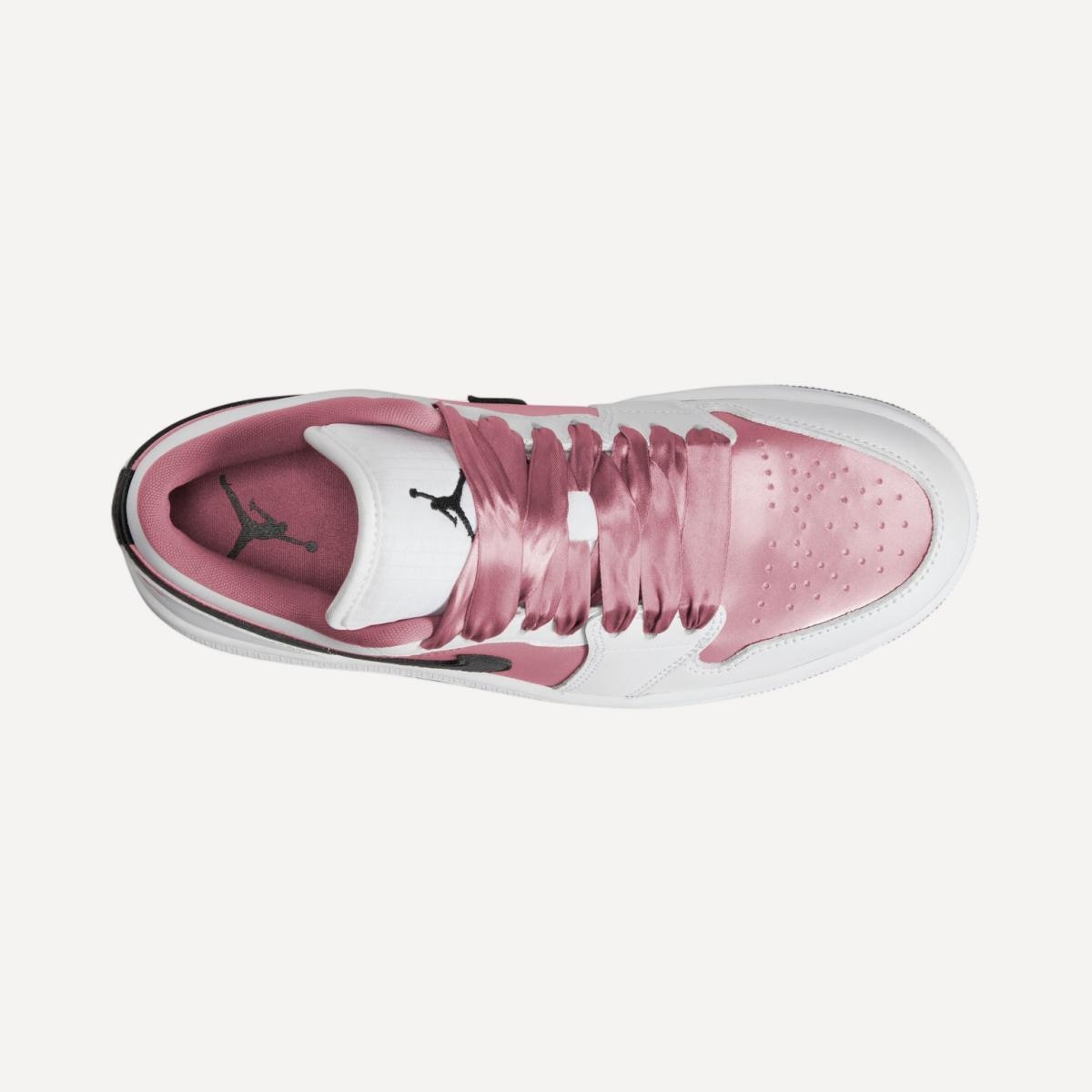 Sapatilhas Casual de Mulher WMNS Air Jordan 1 Low SE Preto-3
