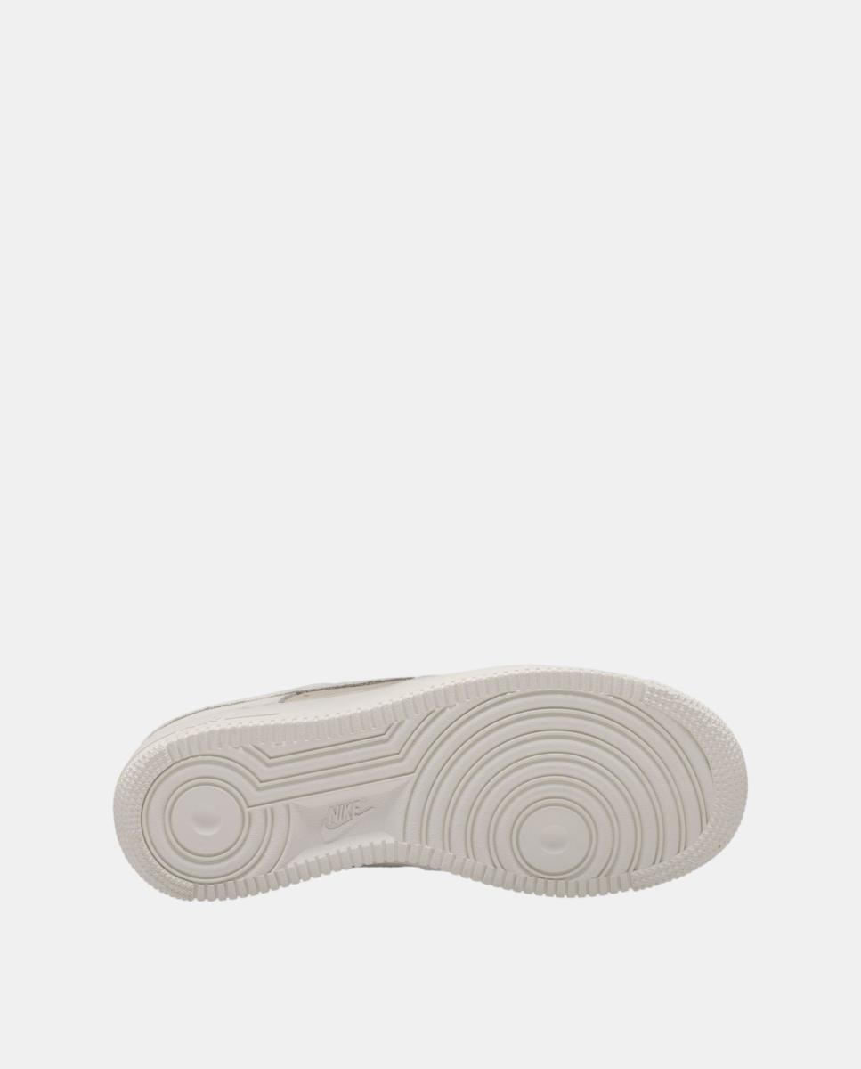 Imagen 4 de Nike W AIR FORCE 1 '07 SE para mujer - Blanco Blanco